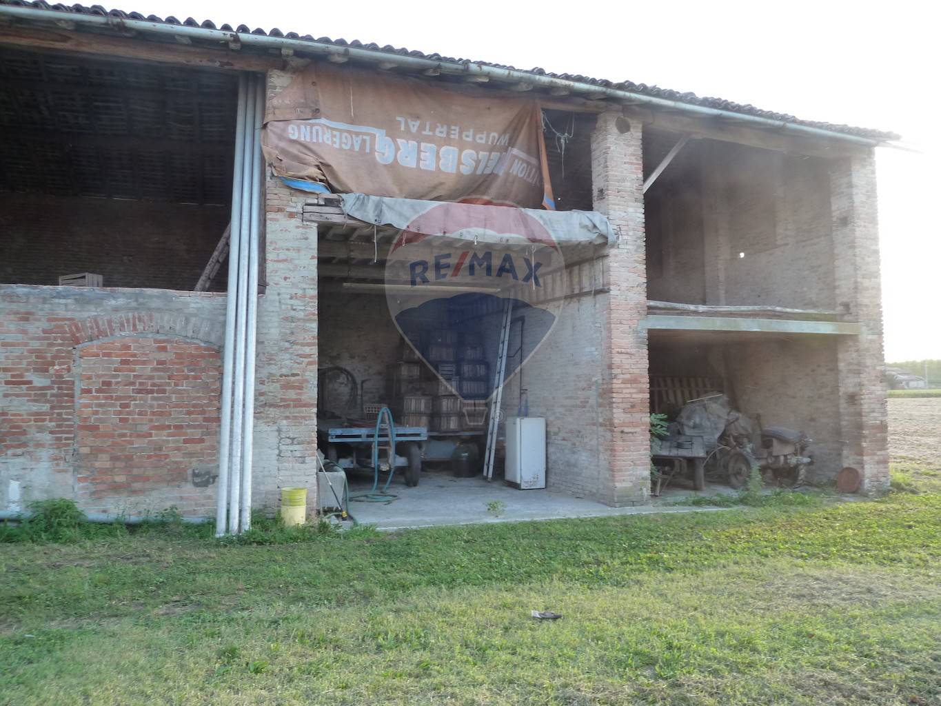 Rustico - Cascina BRESCELLO vendita    RE/MAX Tricolore