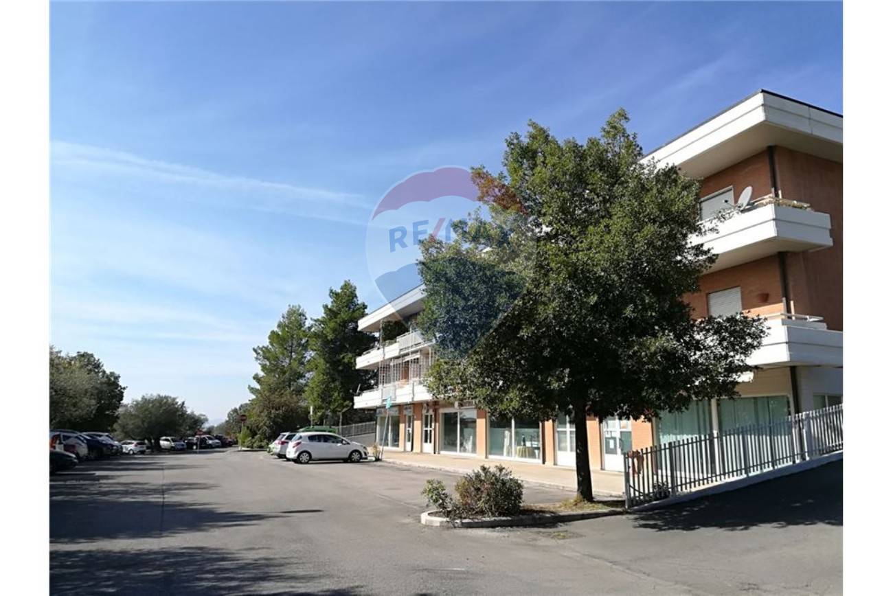  perugia affitto quart: san sisto re-max-famosa