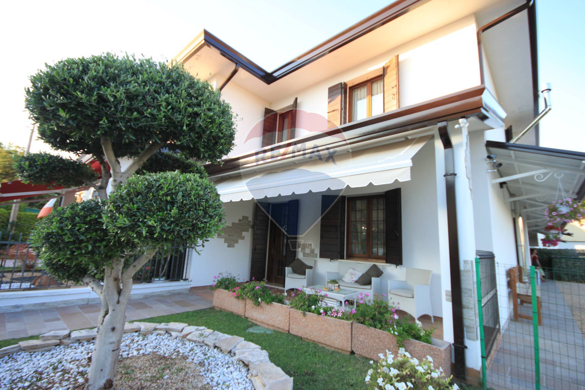 Villa ARRE vendita    RE/MAX Sunbeam