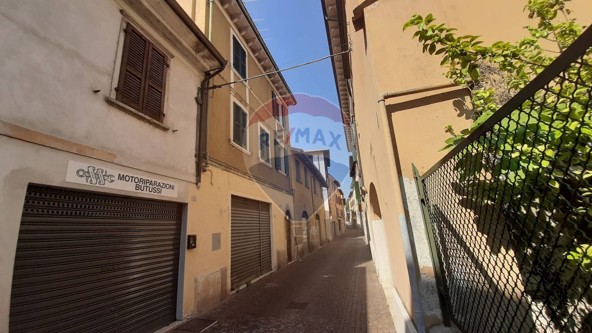 Appartamento TOSCOLANO-MADERNO vendita  Toscolano  RE/MAX Edilfin