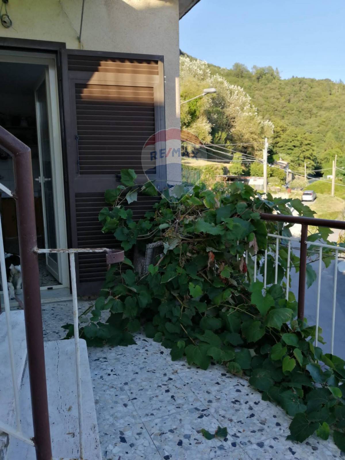 Villa Unifamiliare - Indipendente VARAZZE vendita  Alpicella  RE/MAX Med