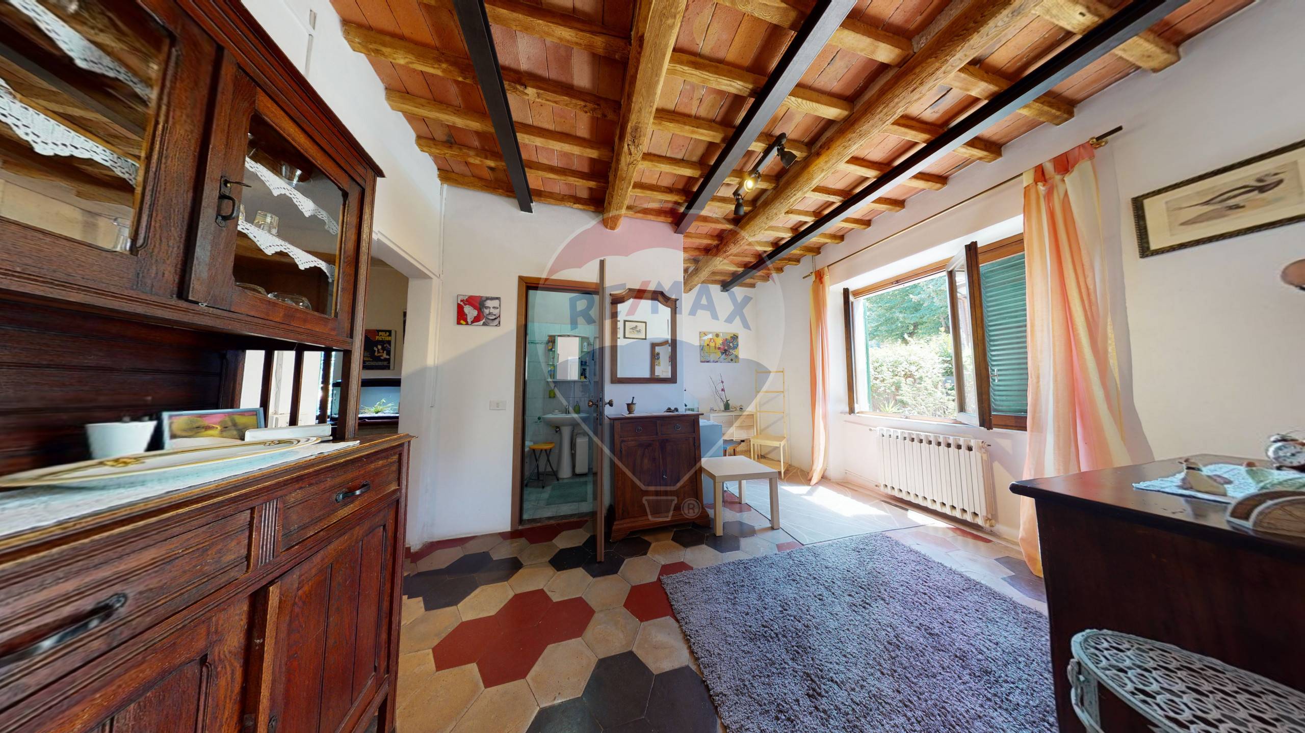 Villa BARGA vendita    RE/MAX Quality House