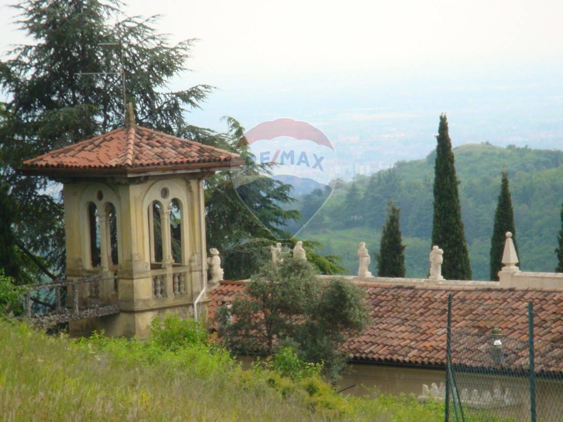 Villa VERONA vendita  Quinzano  RE/MAX Top Elegance