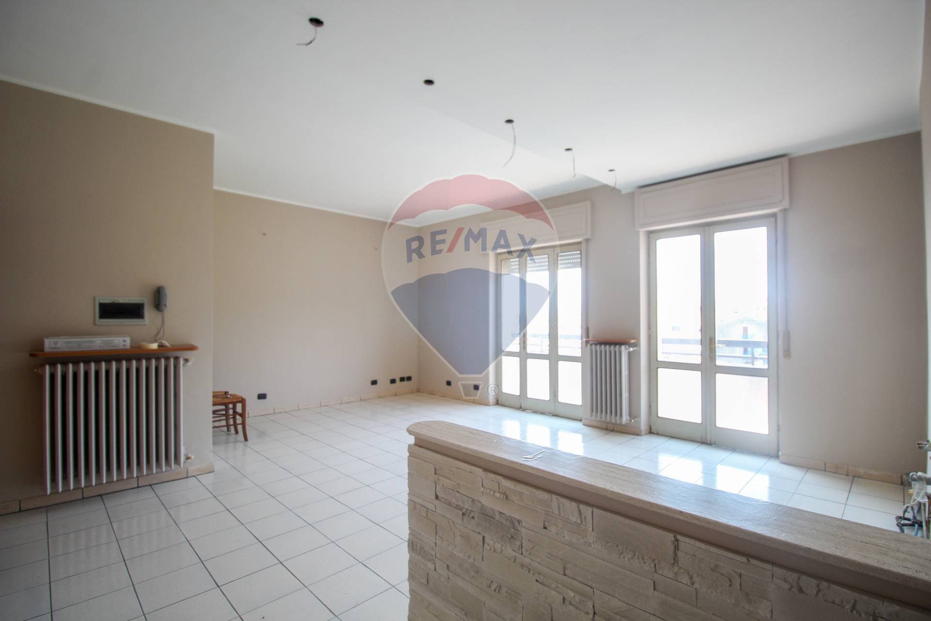  almenno-san-bartolomeo vendita quart:  re-max-evolution-project