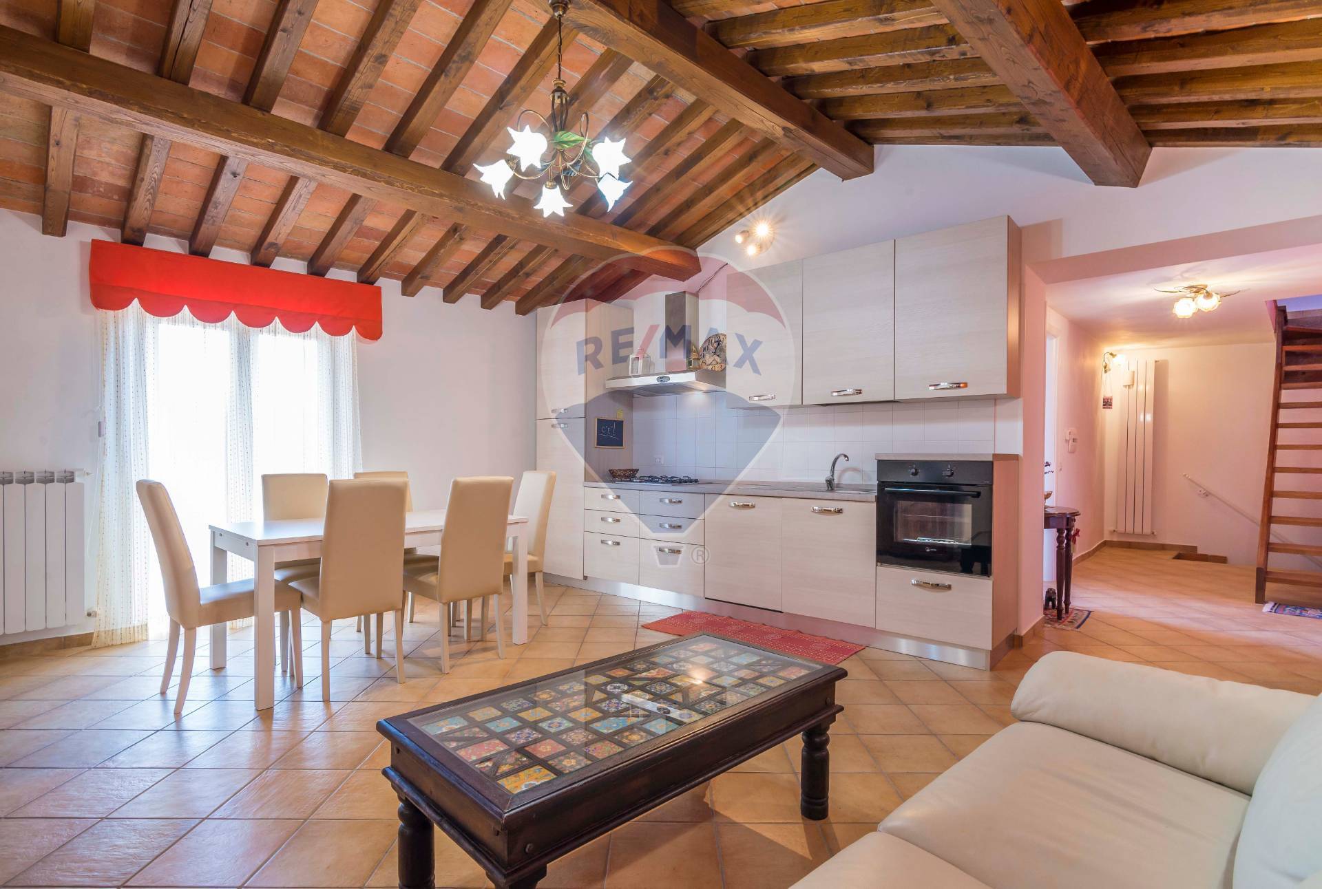 Appartamento CASTEL MADAMA vendita    RE/MAX Opzione Casa