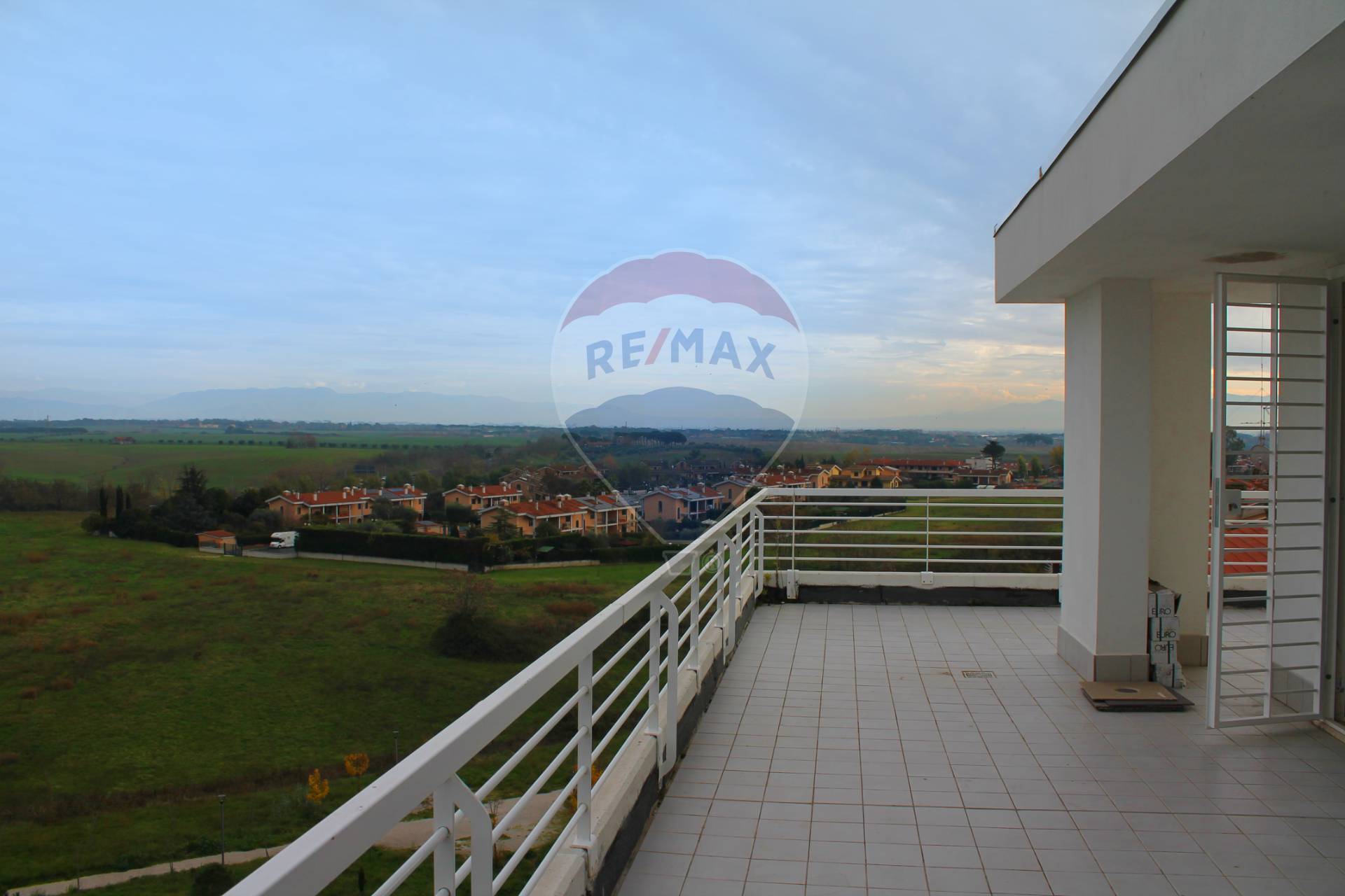  roma vendita quart: casal boccone re-max-diamond