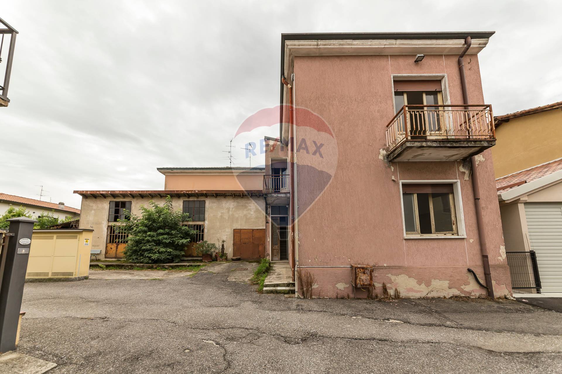 Villa Unifamiliare - Indipendente TRIUGGIO vendita  Tregasio  RE/MAX Futura Immobiliare