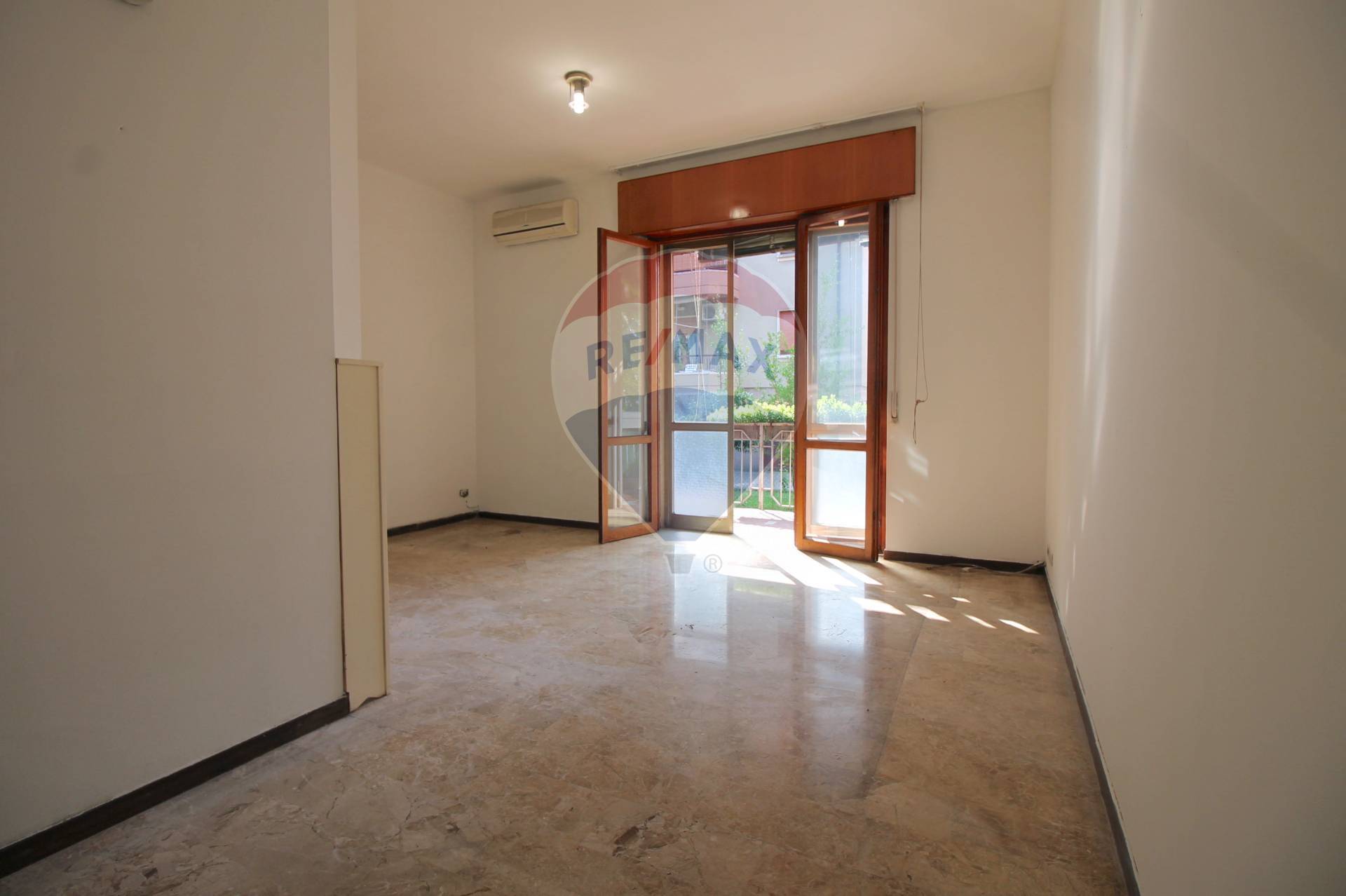  vicenza vendita quart: v.le crispi-s. lazzaro-cattane re/max palladio