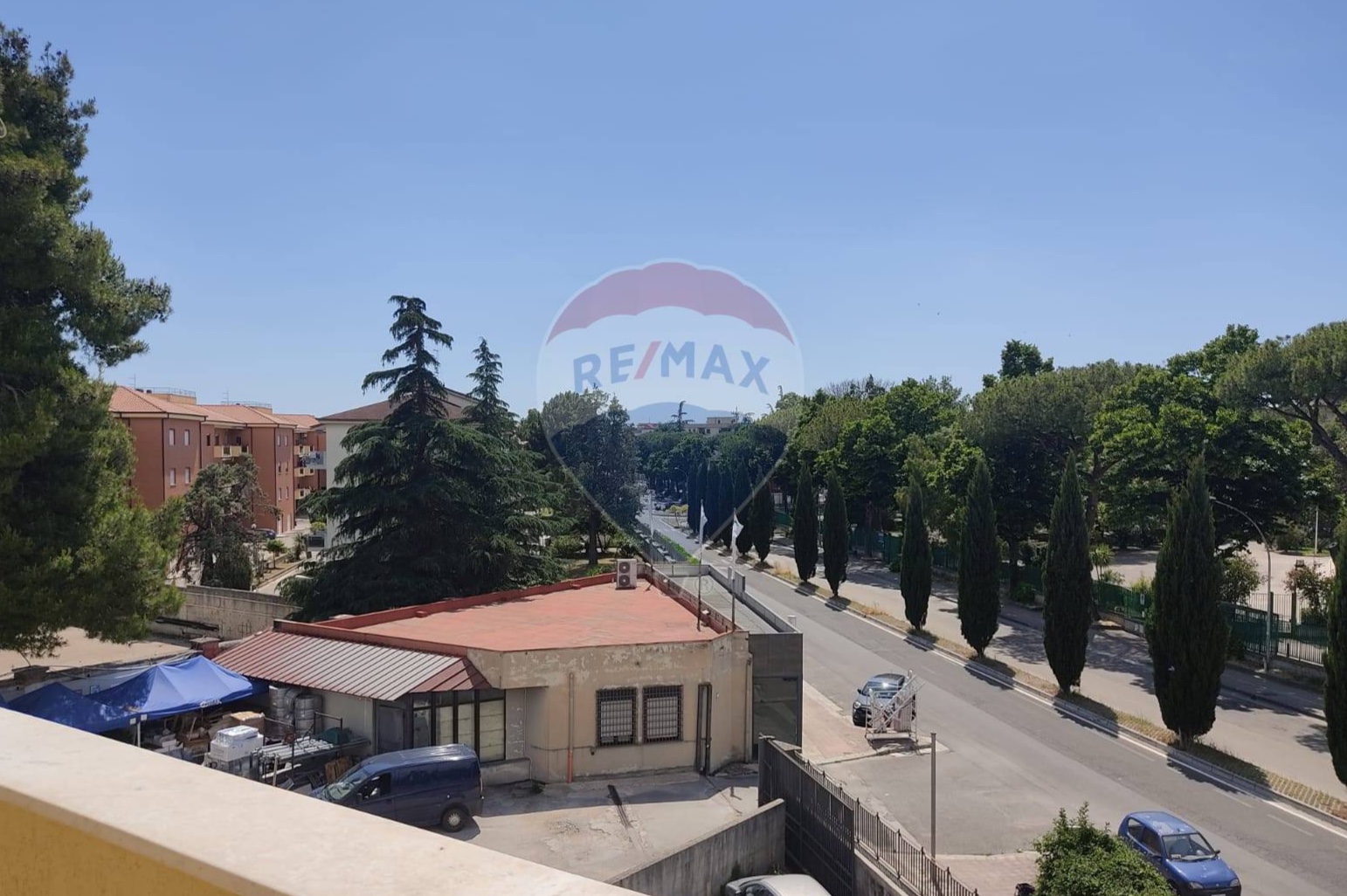  caserta vendita quart: centro re-max-divina