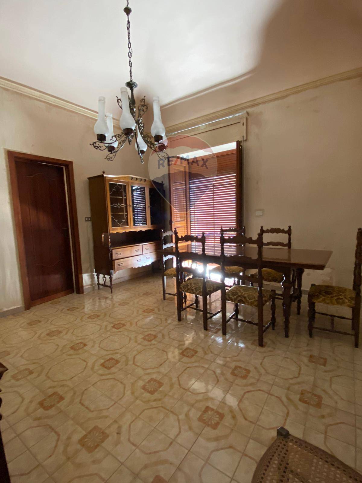 Villa Unifamiliare - Indipendente ACI CATENA vendita    RE/MAX White House