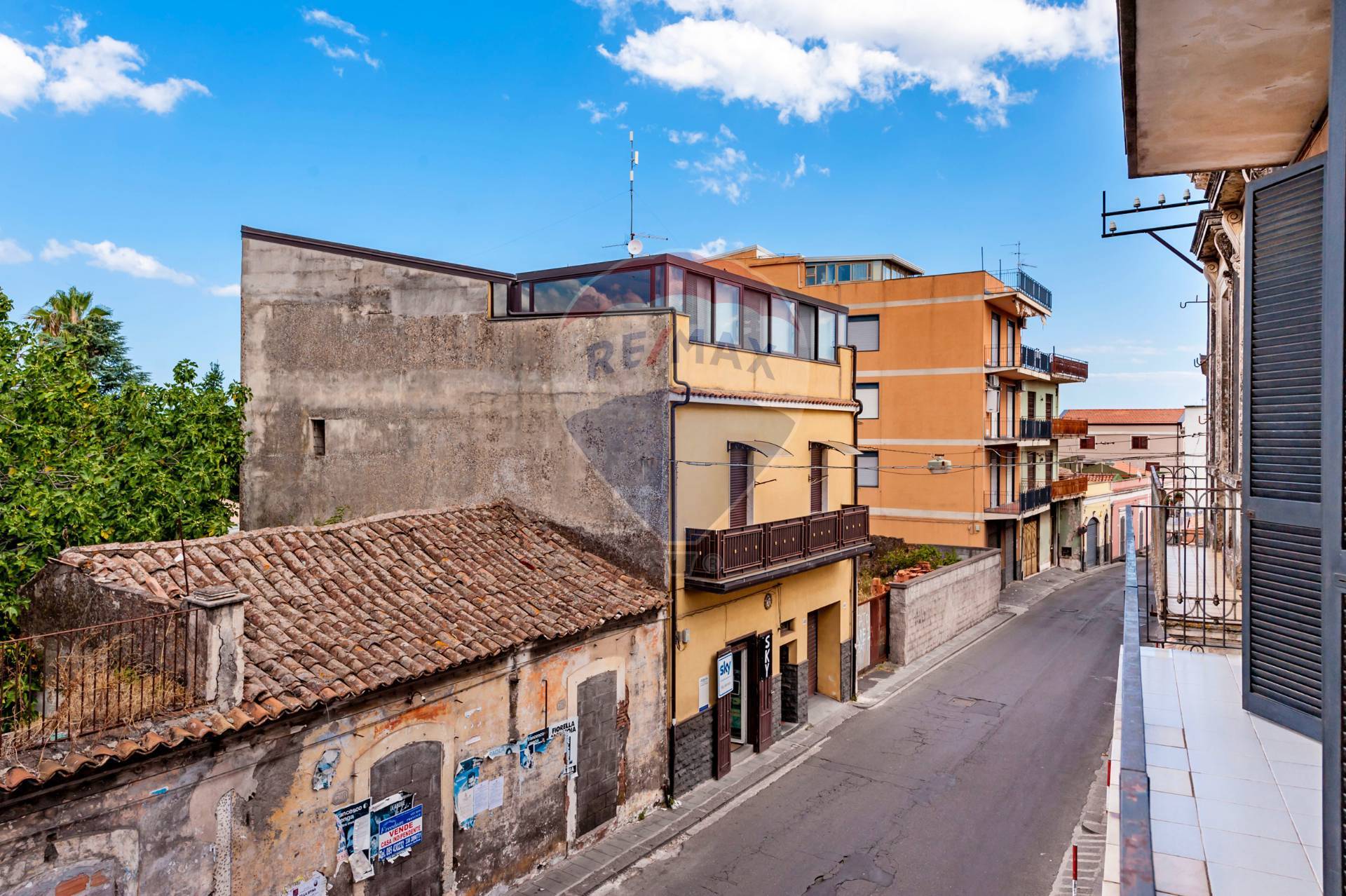 Appartamento GRAVINA DI CATANIA vendita    RE/MAX Domus Nova