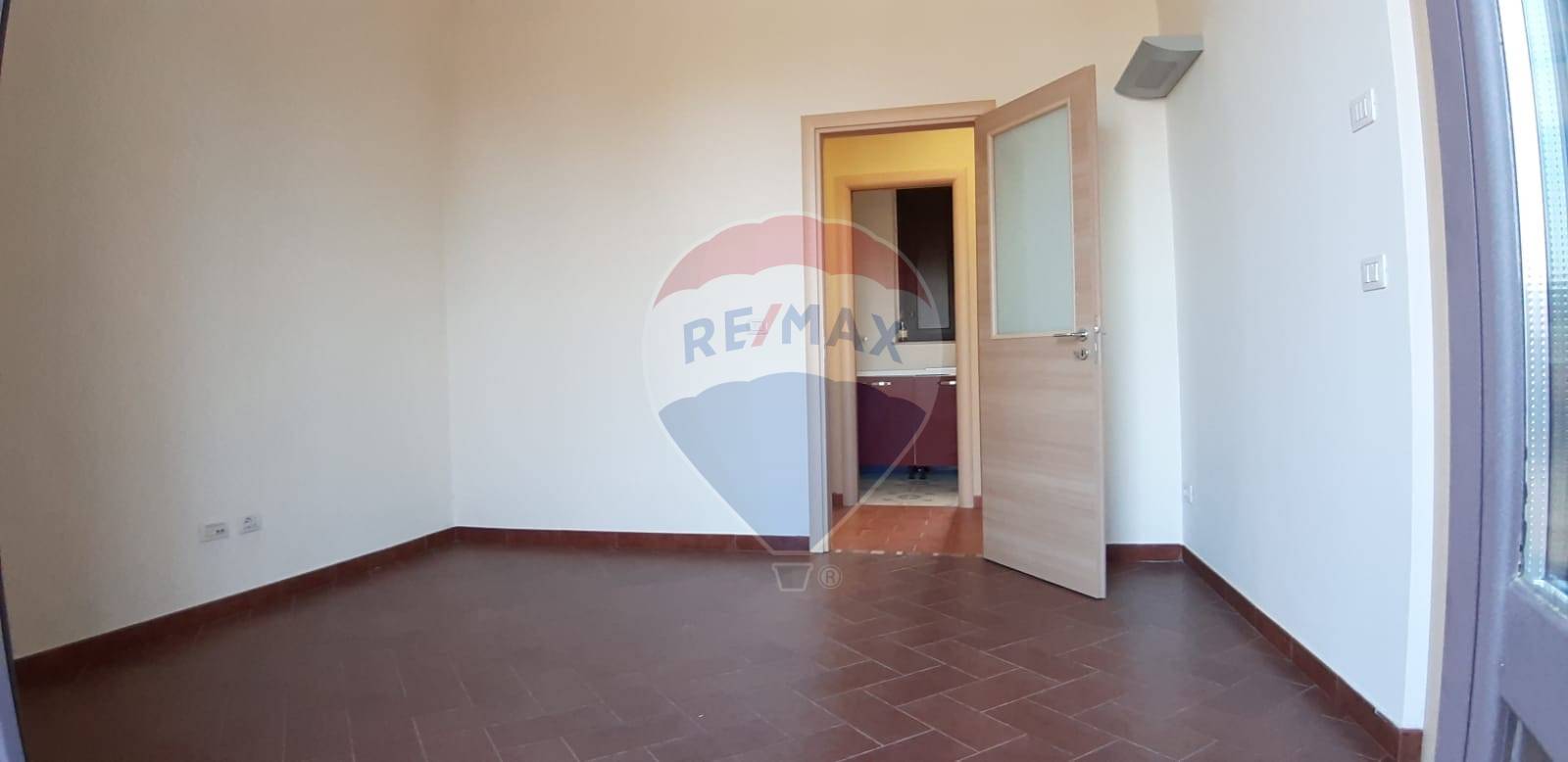 Appartamento SAN GIOVANNI LA PUNTA vendita    RE/MAX Tecnica