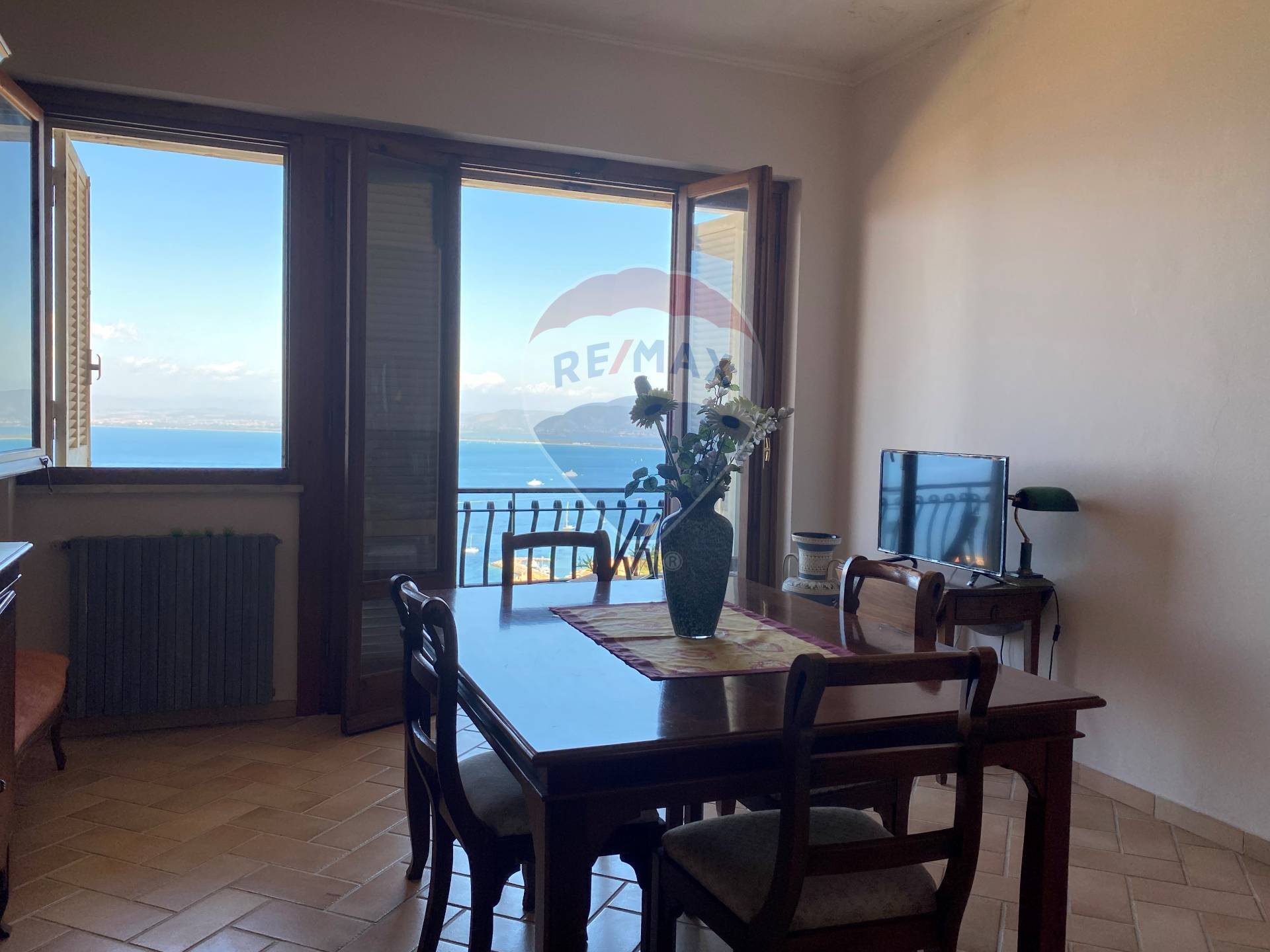 Appartamento MONTE ARGENTARIO vendita  Porto Santo Stefano - Zona Panoramica  RE/MAX Silver