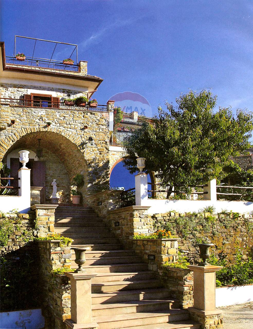 Villa POLLICA vendita  Galdo  RE/MAX Advisor