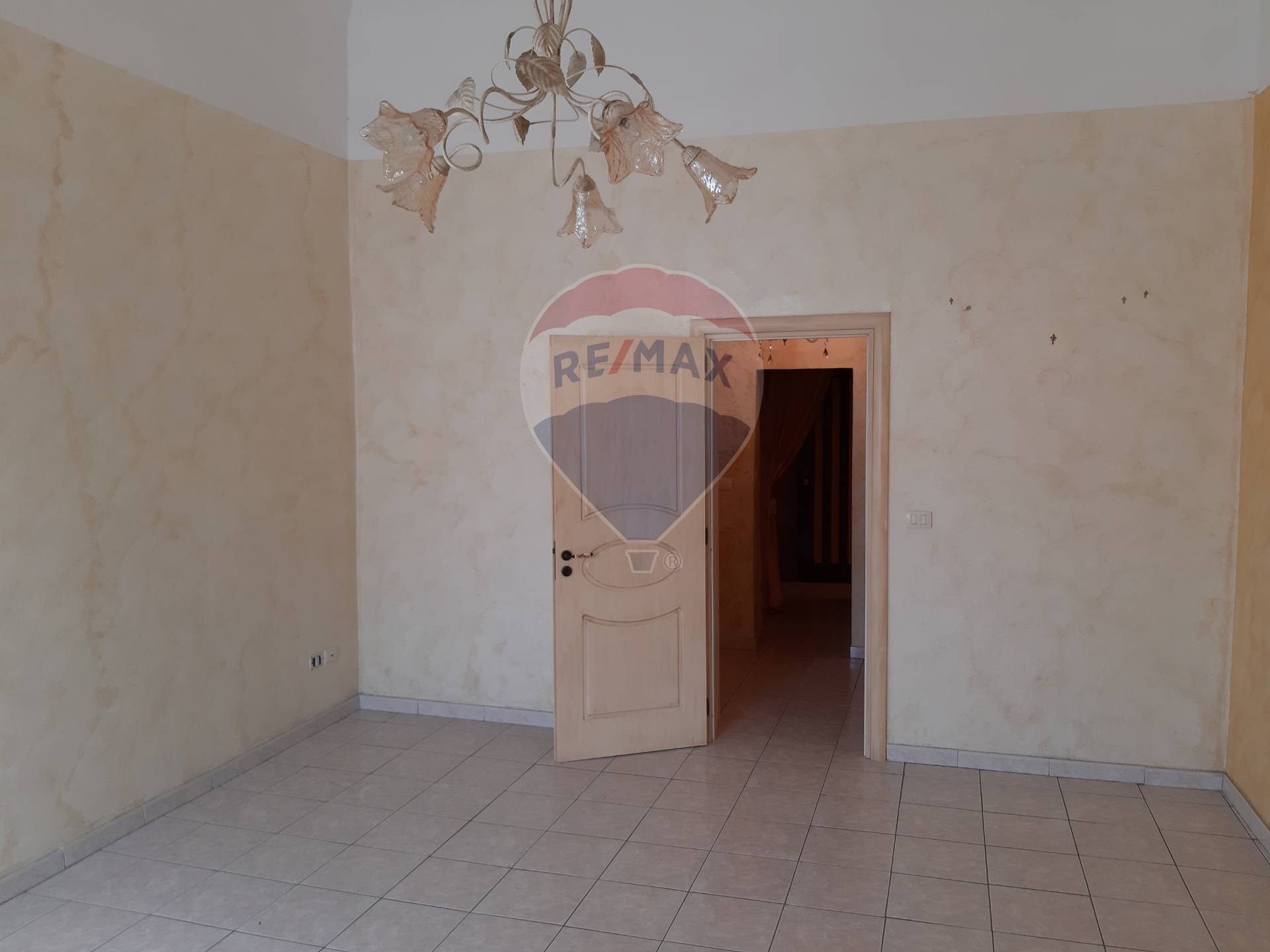 Villa Unifamiliare - Indipendente CATANIA vendita    RE/MAX White House