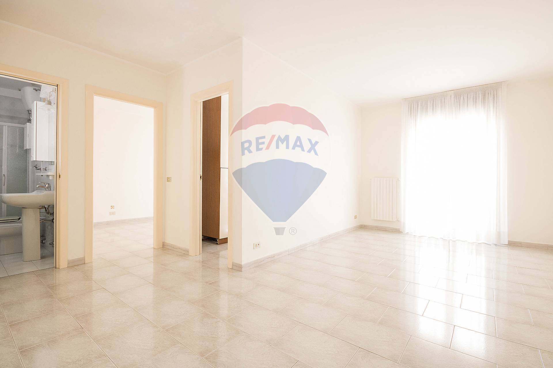  bari vendita quart: poggiofranco re-max-oltre