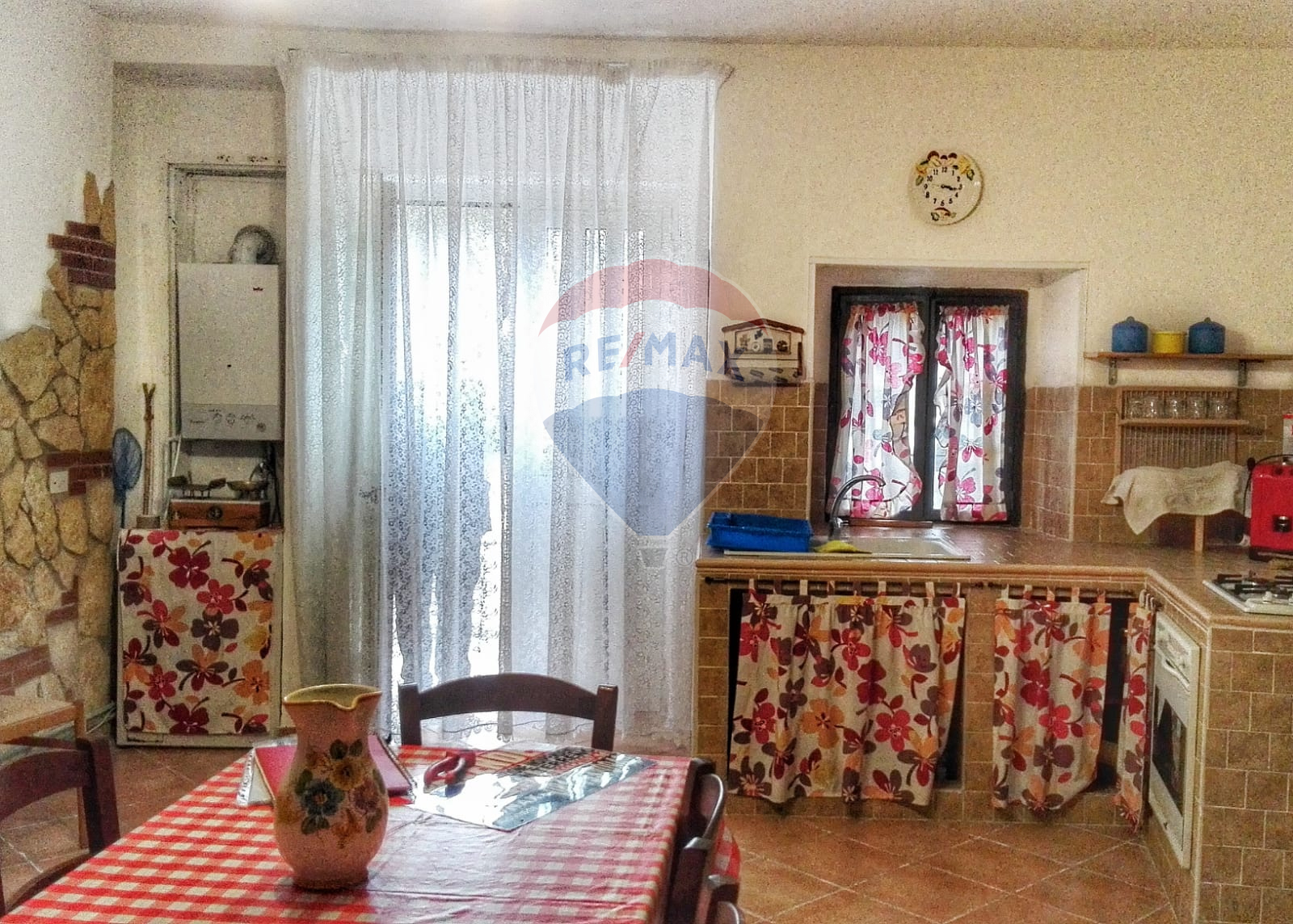Villa Unifamiliare - Indipendente SAN MASSIMO vendita    RE/MAX Advisor