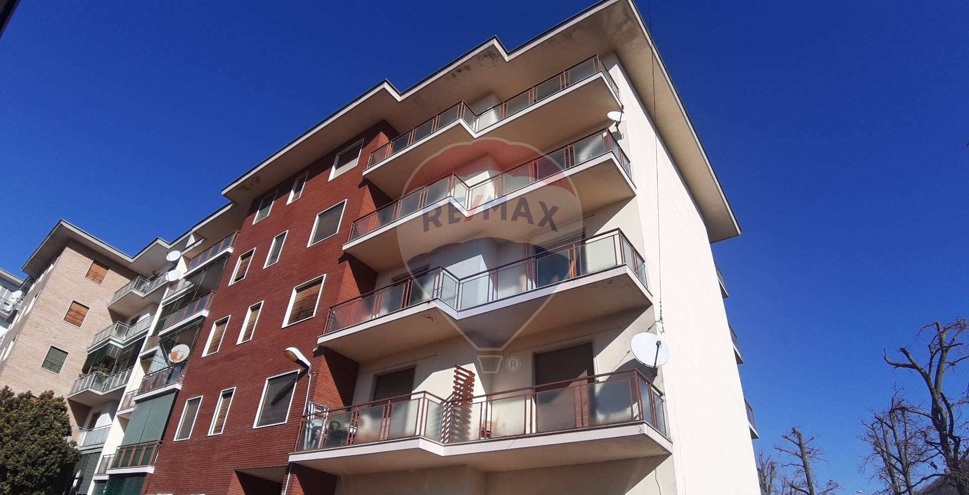 Appartamento TOLLEGNO vendita    RE/MAX Unit