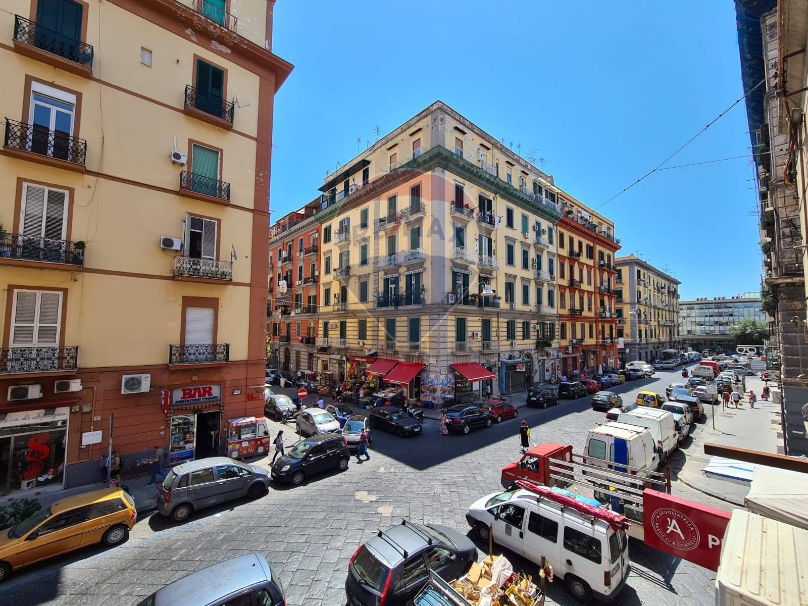  napoli vendita quart: vicaria re-max-advisor