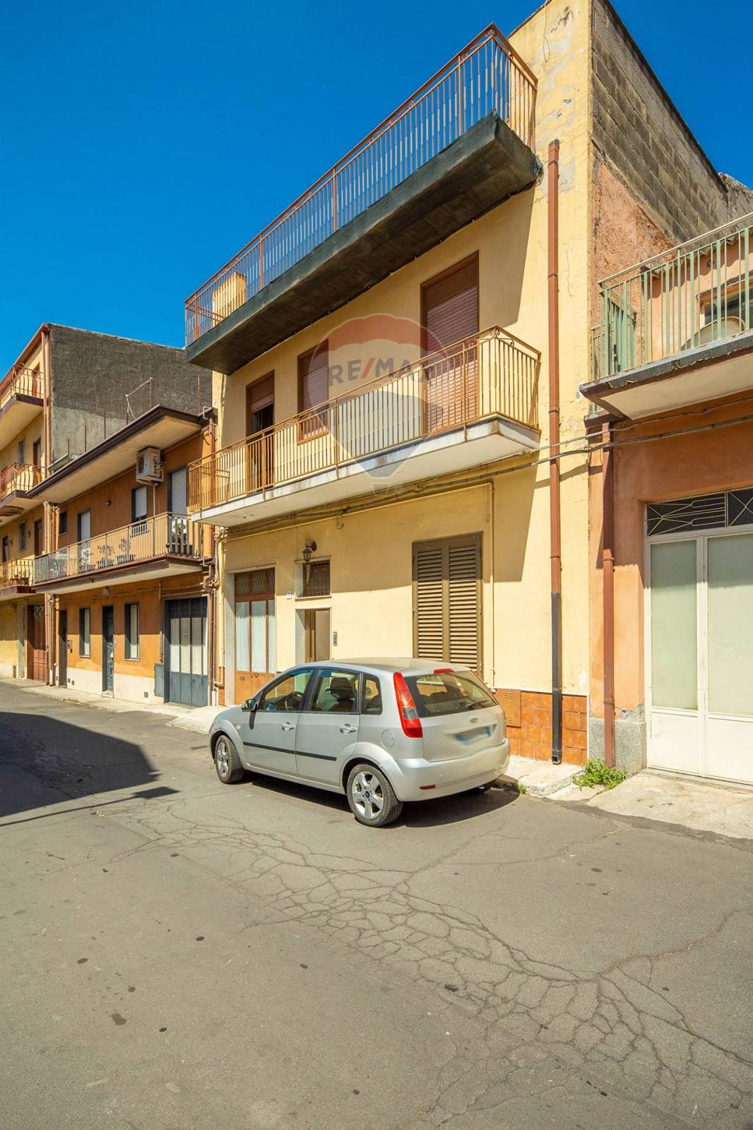  belpasso vendita quart:  re/max city home