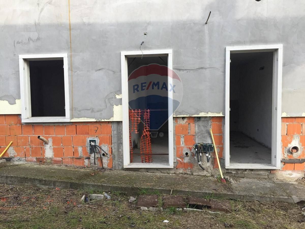 Villa Unifamiliare - Indipendente MINERBE vendita    RE/MAX Top Elegance