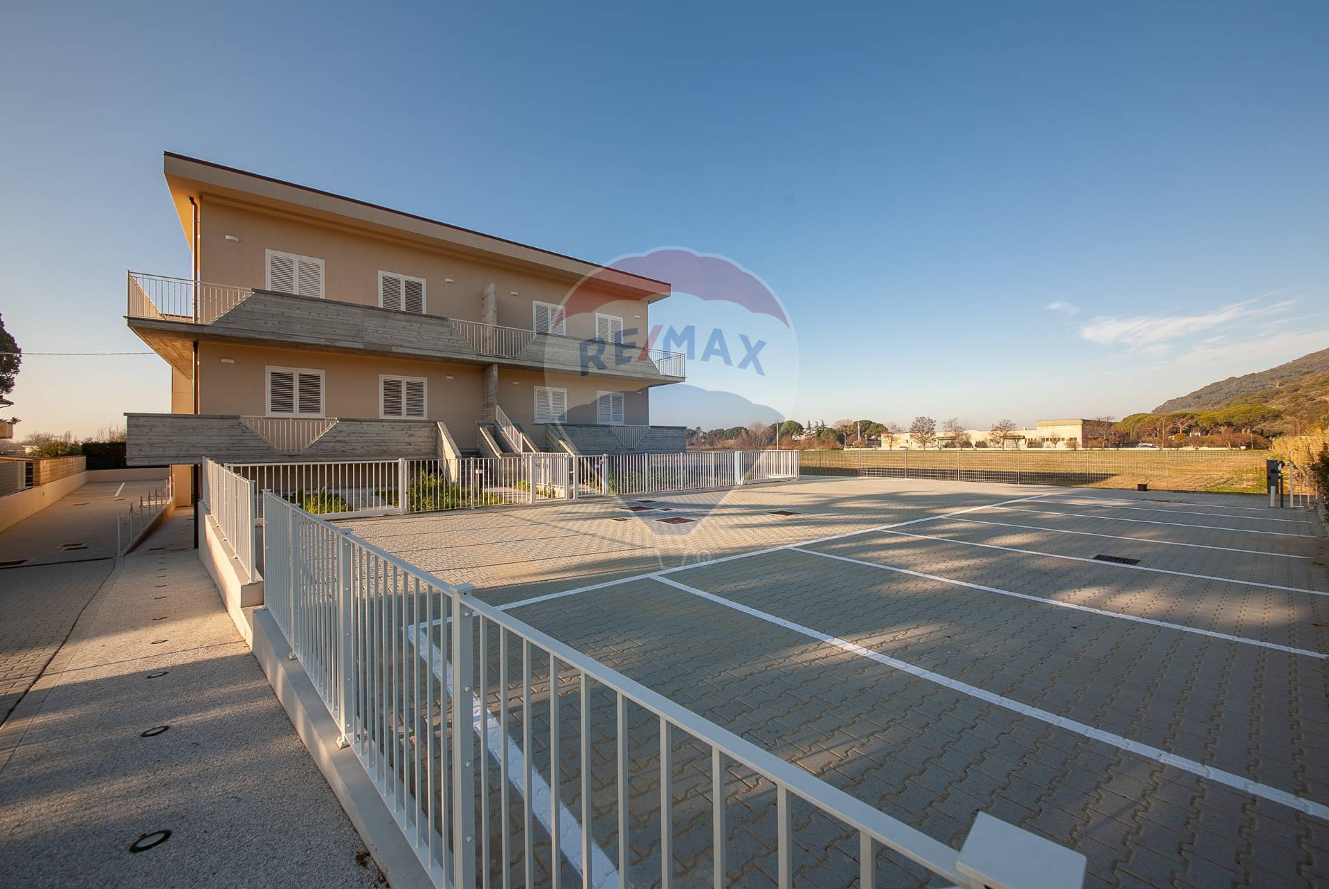  vicopisano vendita quart: lugnano re-max-quality-house