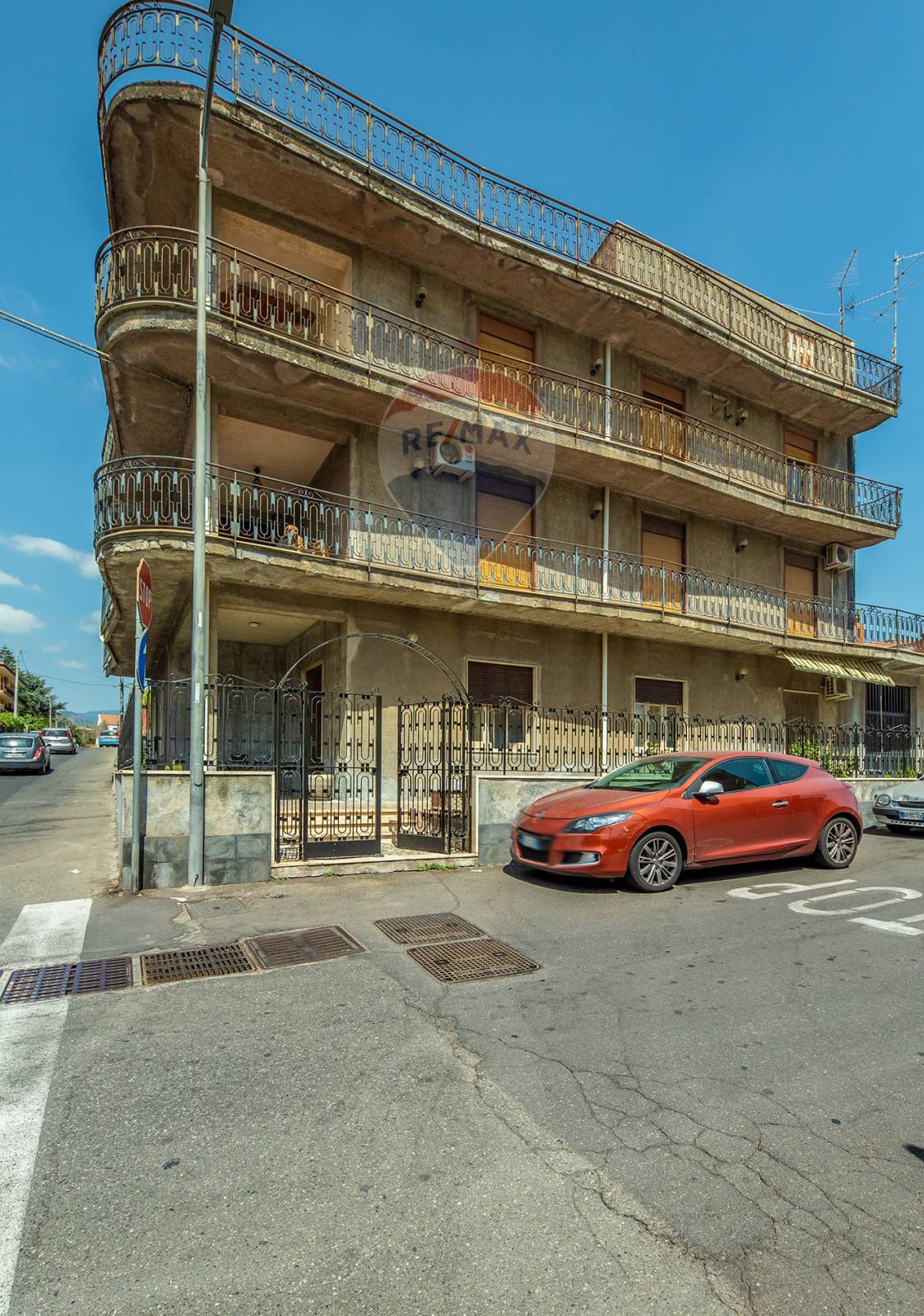  mascalucia vendita quart:  re-max-city-home