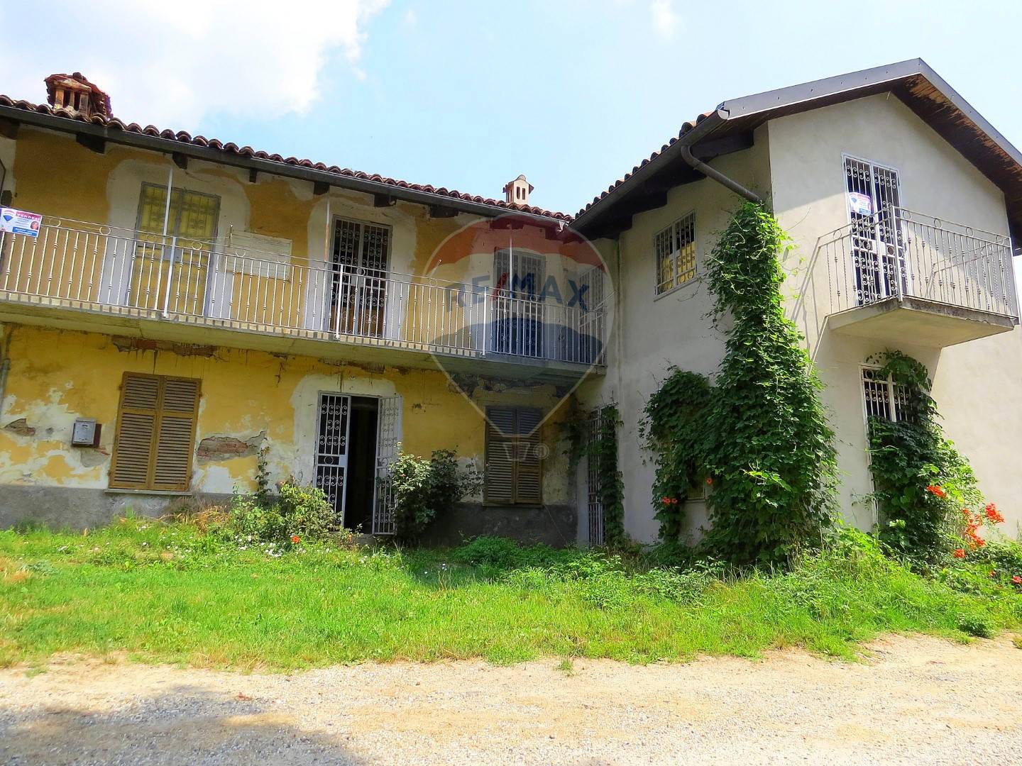  baldissero torinese vendita quart:  re/max vivere