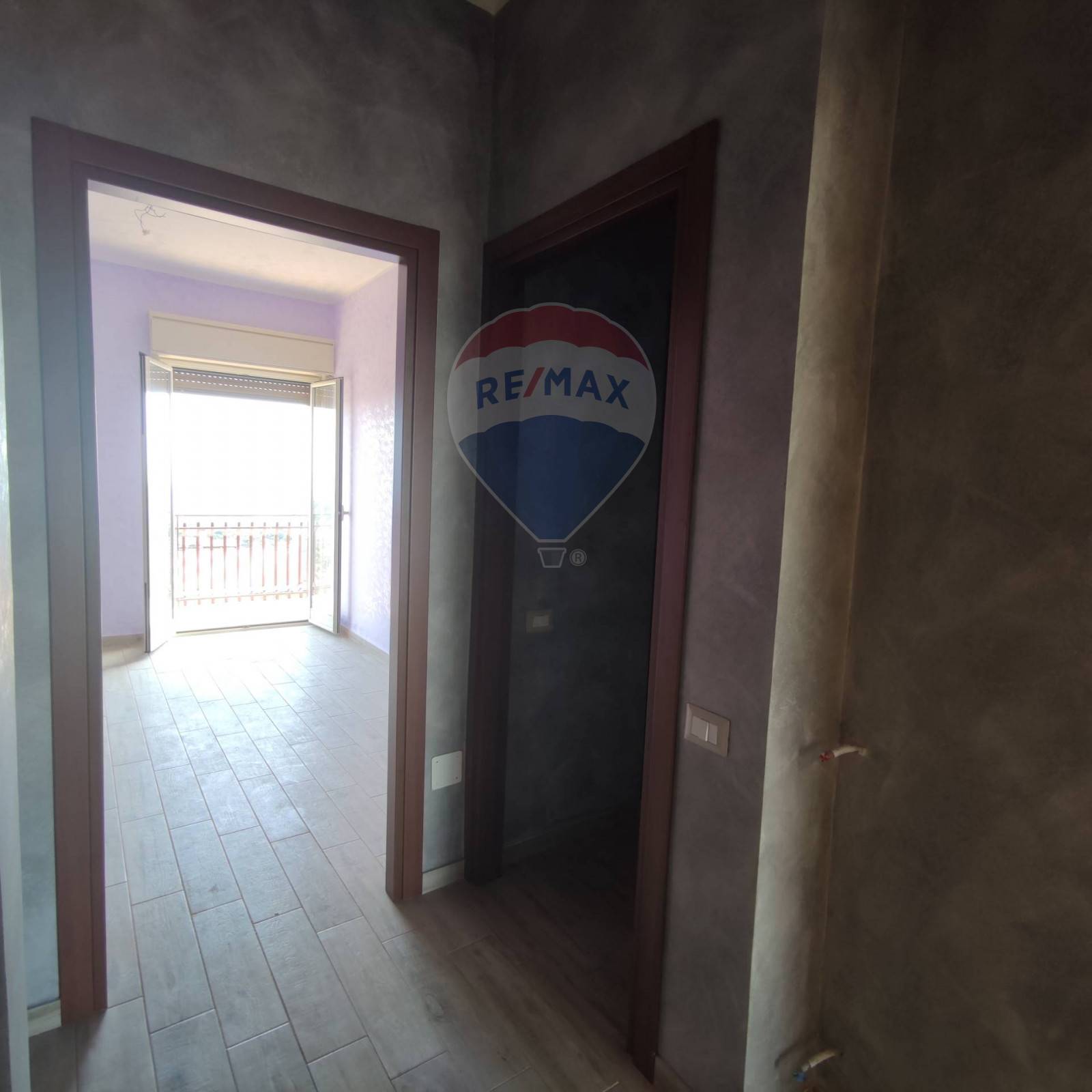 Appartamento BELPASSO vendita    RE/MAX Realizza