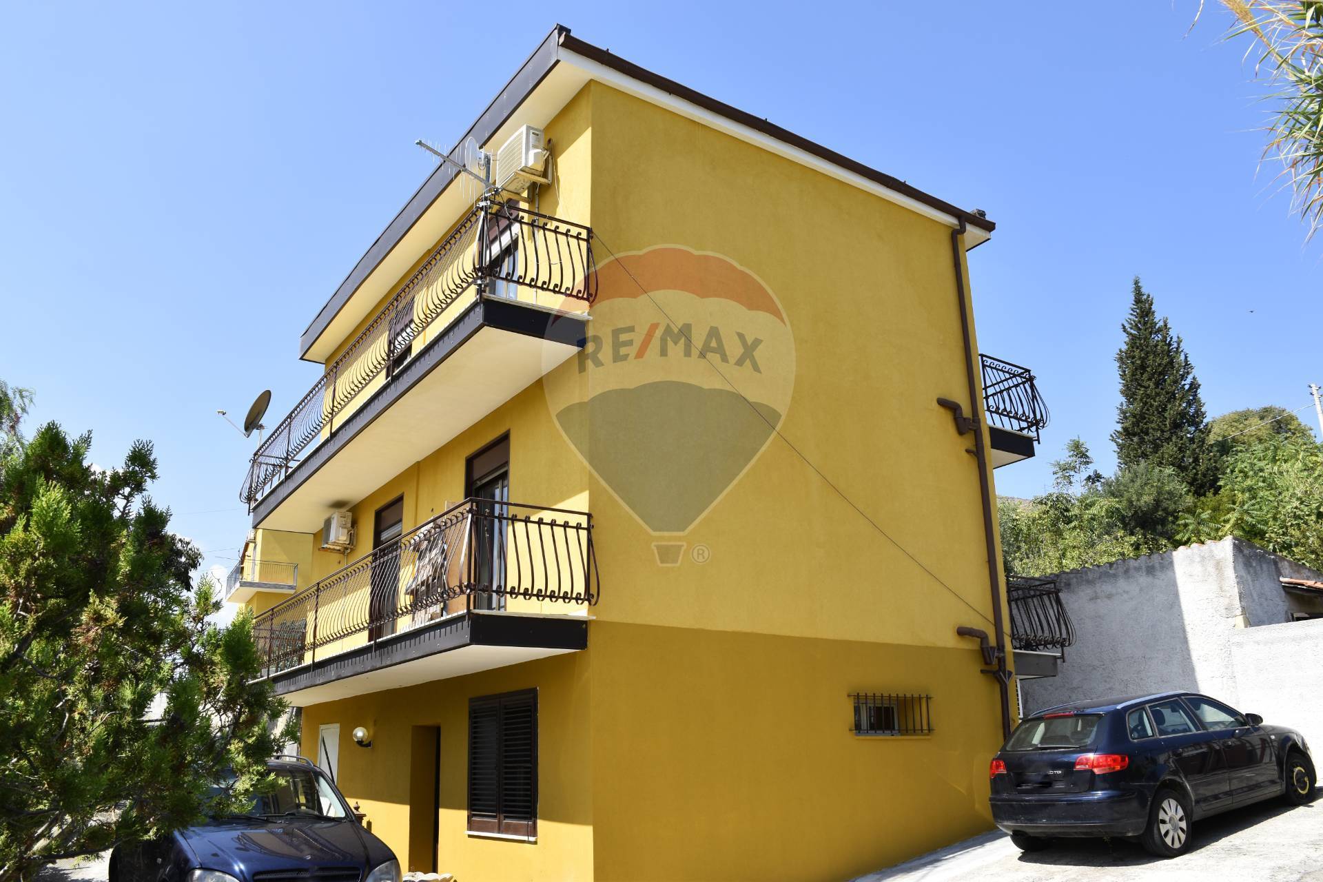 Villa MONREALE vendita    RE/MAX Hunters