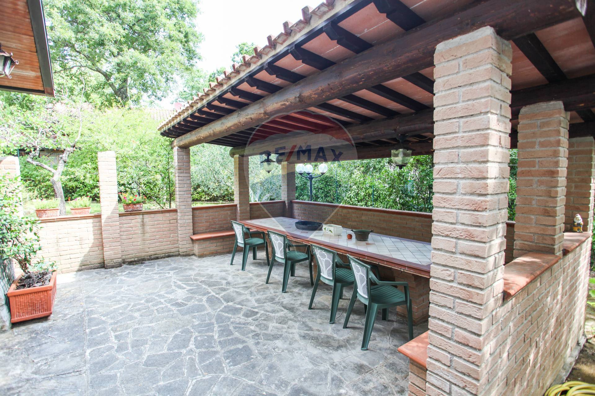 Villa PIEGARO vendita    RE/MAX Famosa