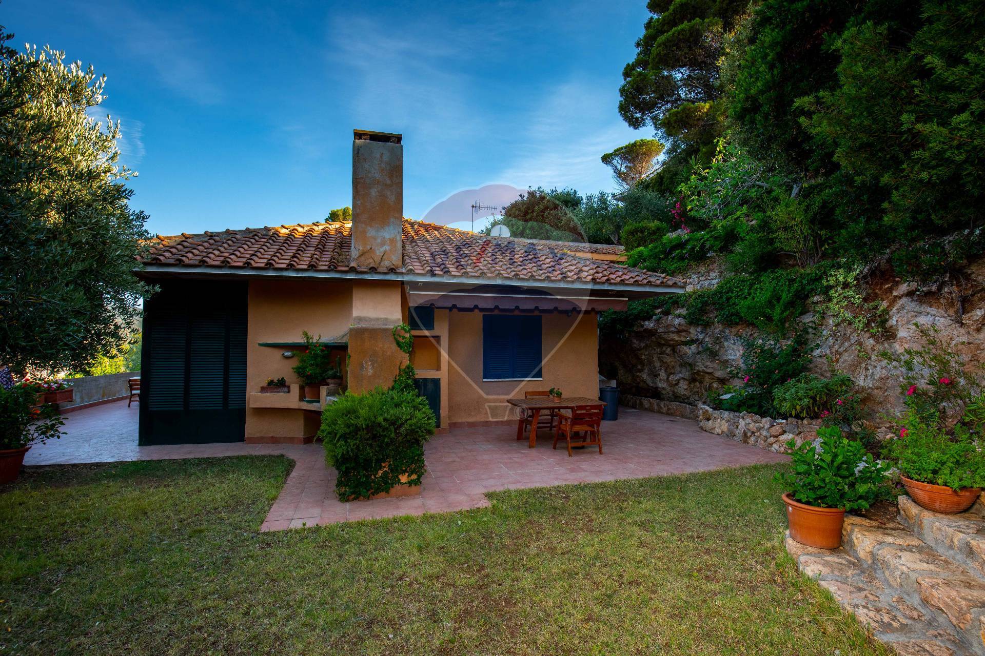 Villa MONTE ARGENTARIO vendita  Porto Santo Stefano - Zona Panoramica  RE/MAX Silver