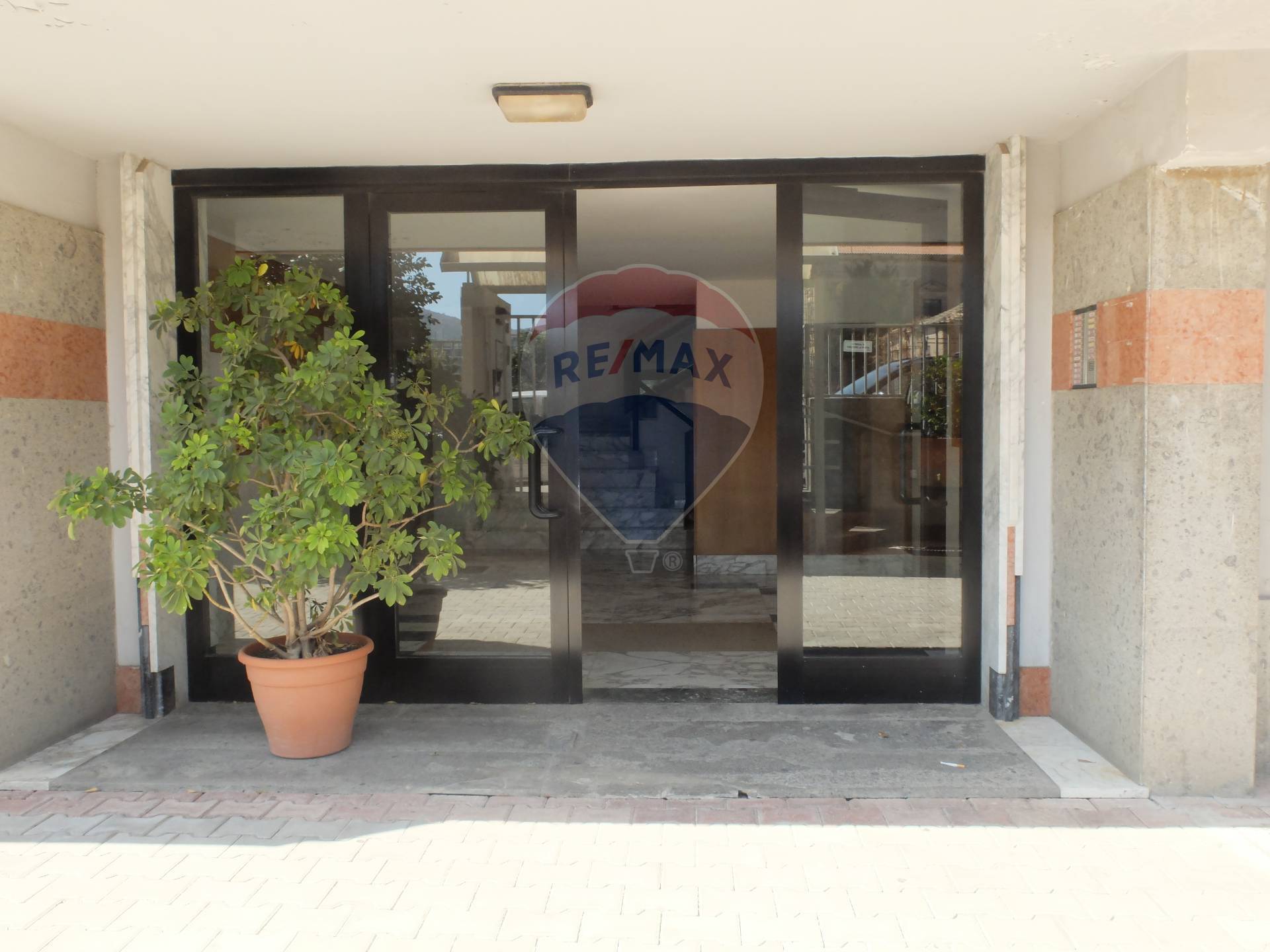 Appartamento CASERTA vendita  Ospedale  RE/MAX Divina