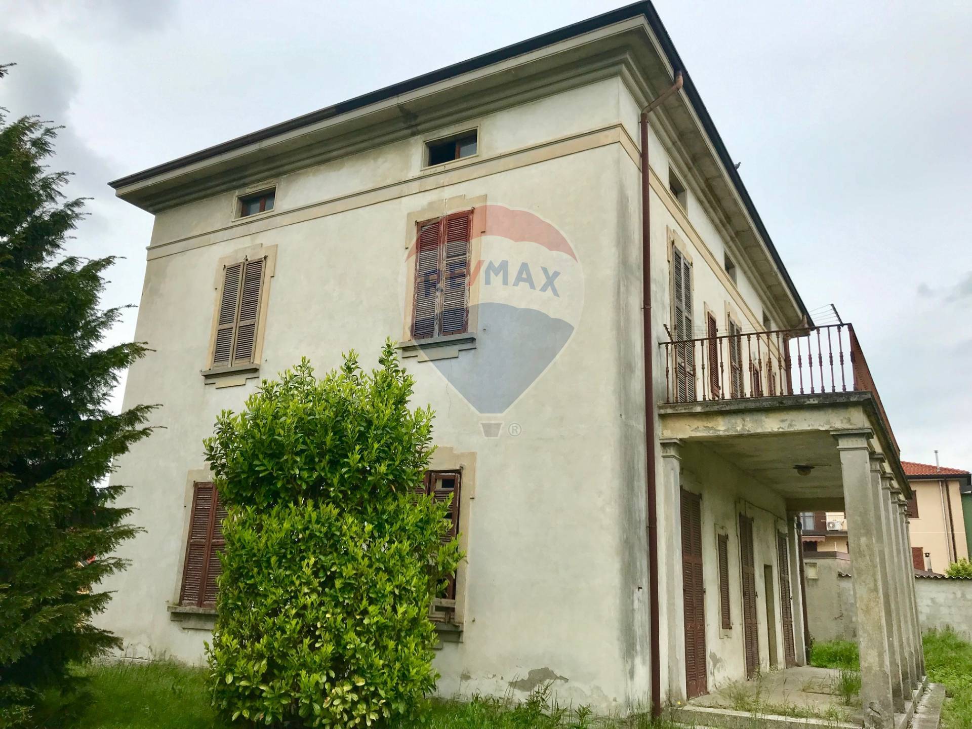 Villa Unifamiliare - Indipendente MEDOLAGO vendita    RE/MAX Expo