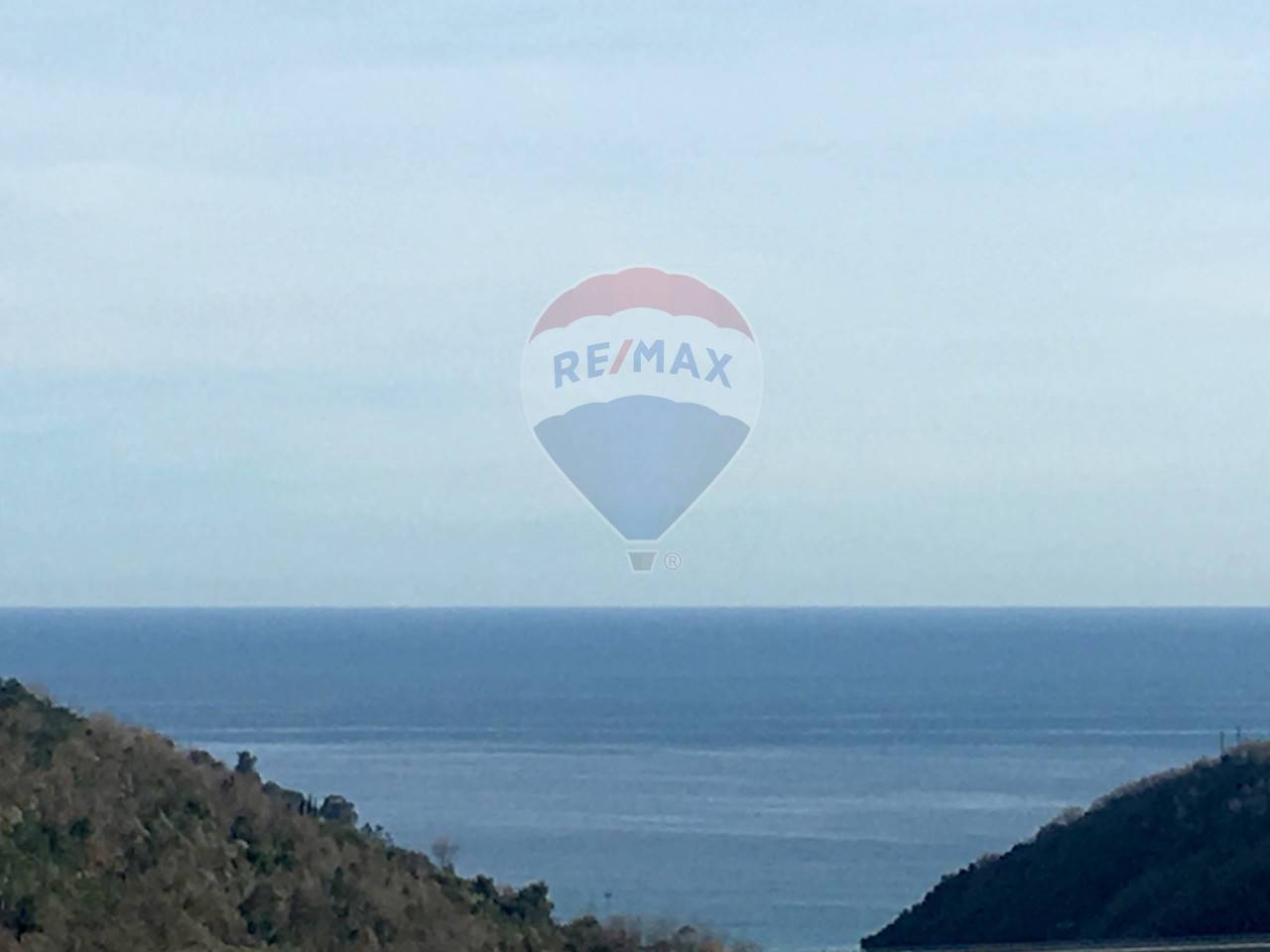  arenzano vendita quart: terralba re/max med