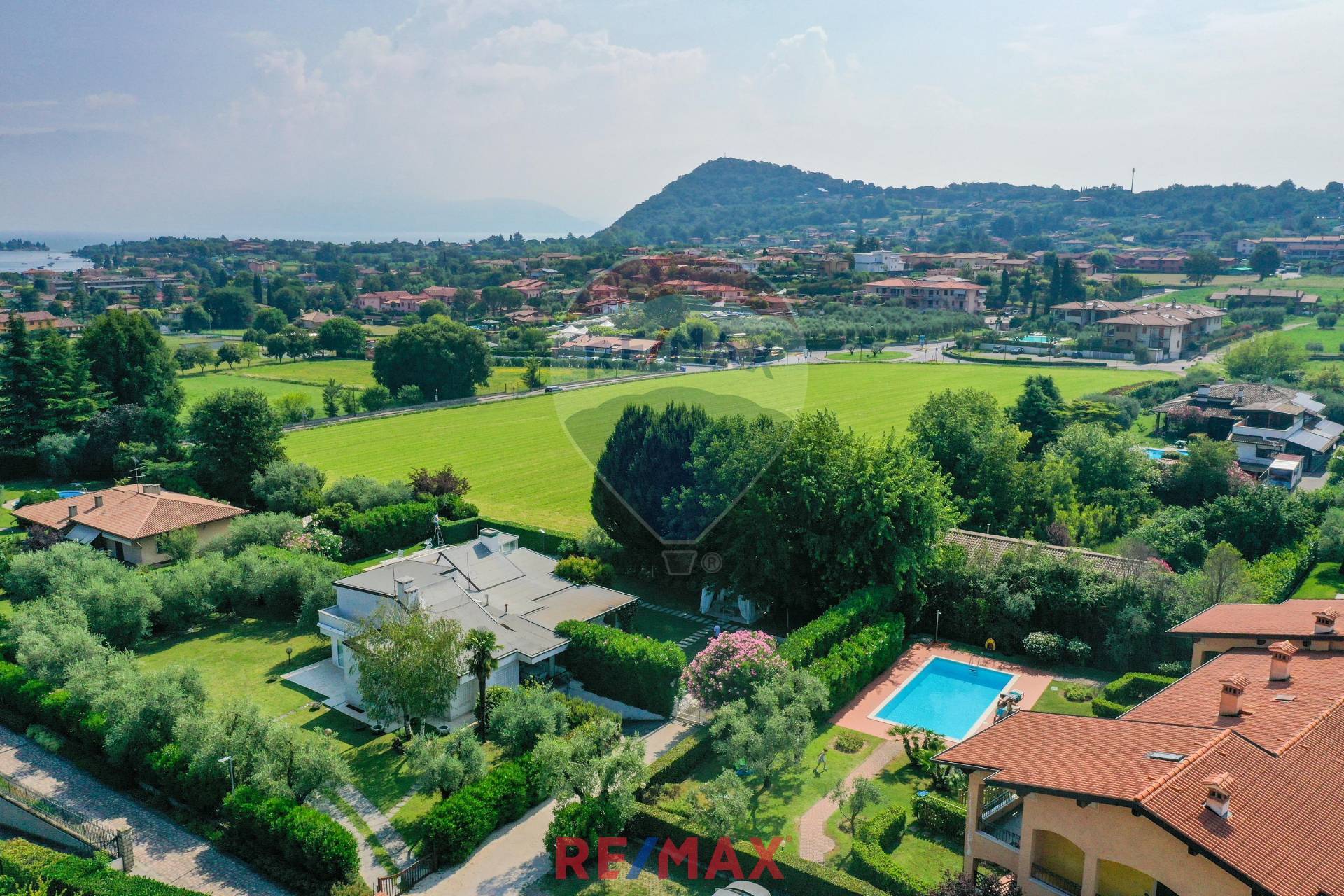  manerba-del-garda vendita quart:  re-max-edilfin