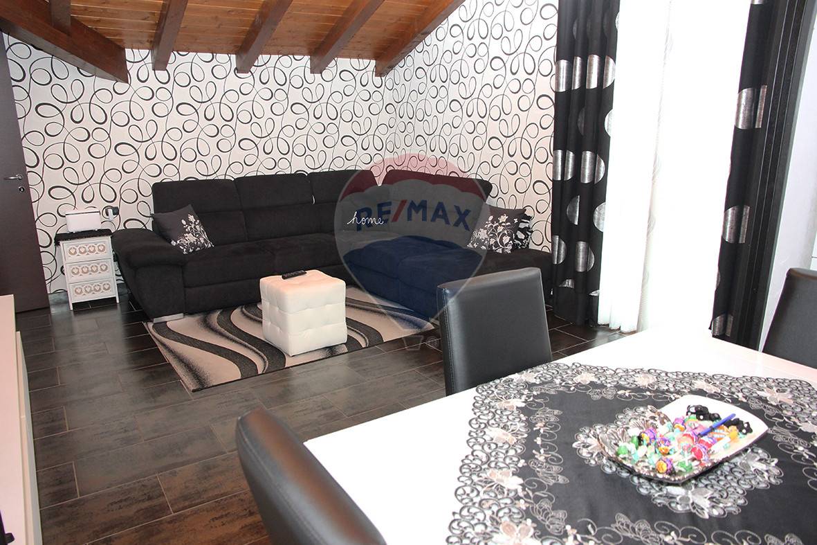 Villa LURAGO MARINONE vendita    RE/MAX Essenza