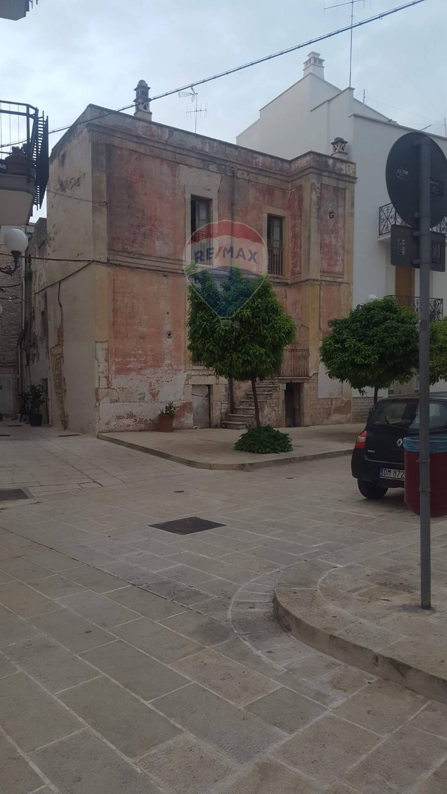 Villa Unifamiliare - Indipendente TURI vendita    RE/MAX Acquachiara