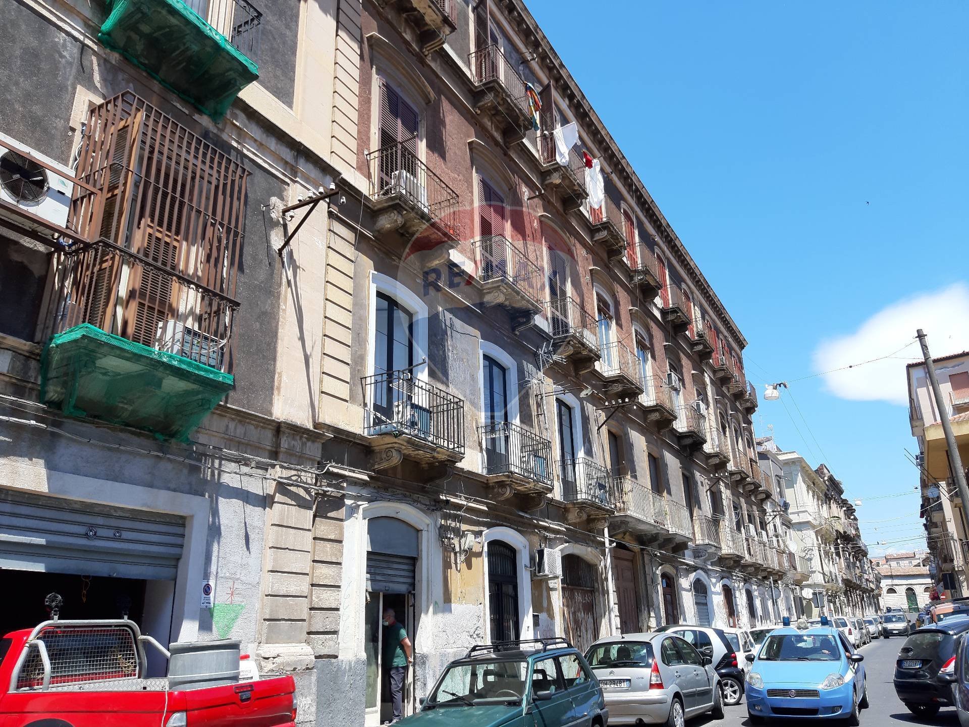 Negozio - Loc.Com. CATANIA vendita  Via Etnea - via Umberto  RE/MAX Casa Trend