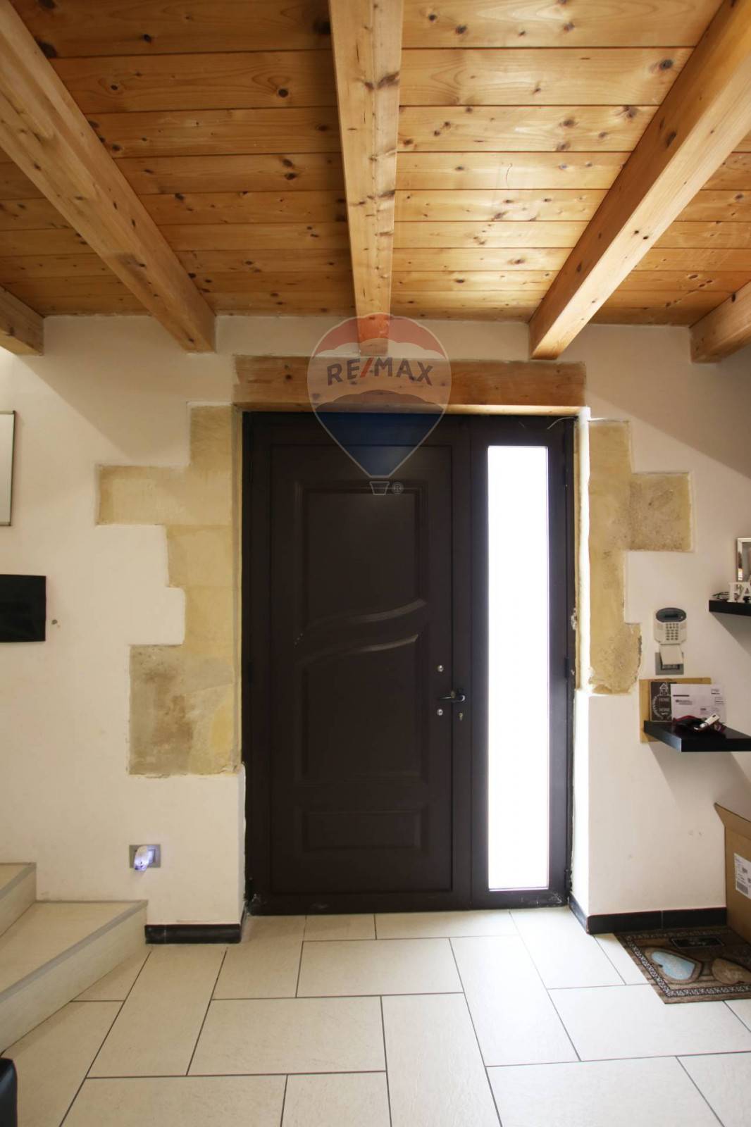 Villa Unifamiliare - Indipendente SIRACUSA vendita  Borgata  RE/MAX City Home