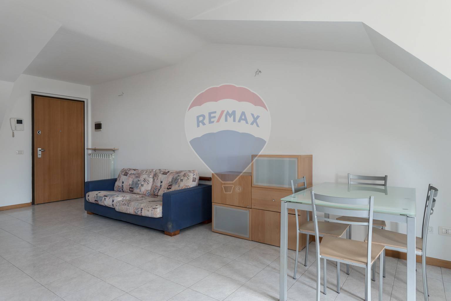 Appartamento GREZZAGO vendita    RE/MAX Expo 6