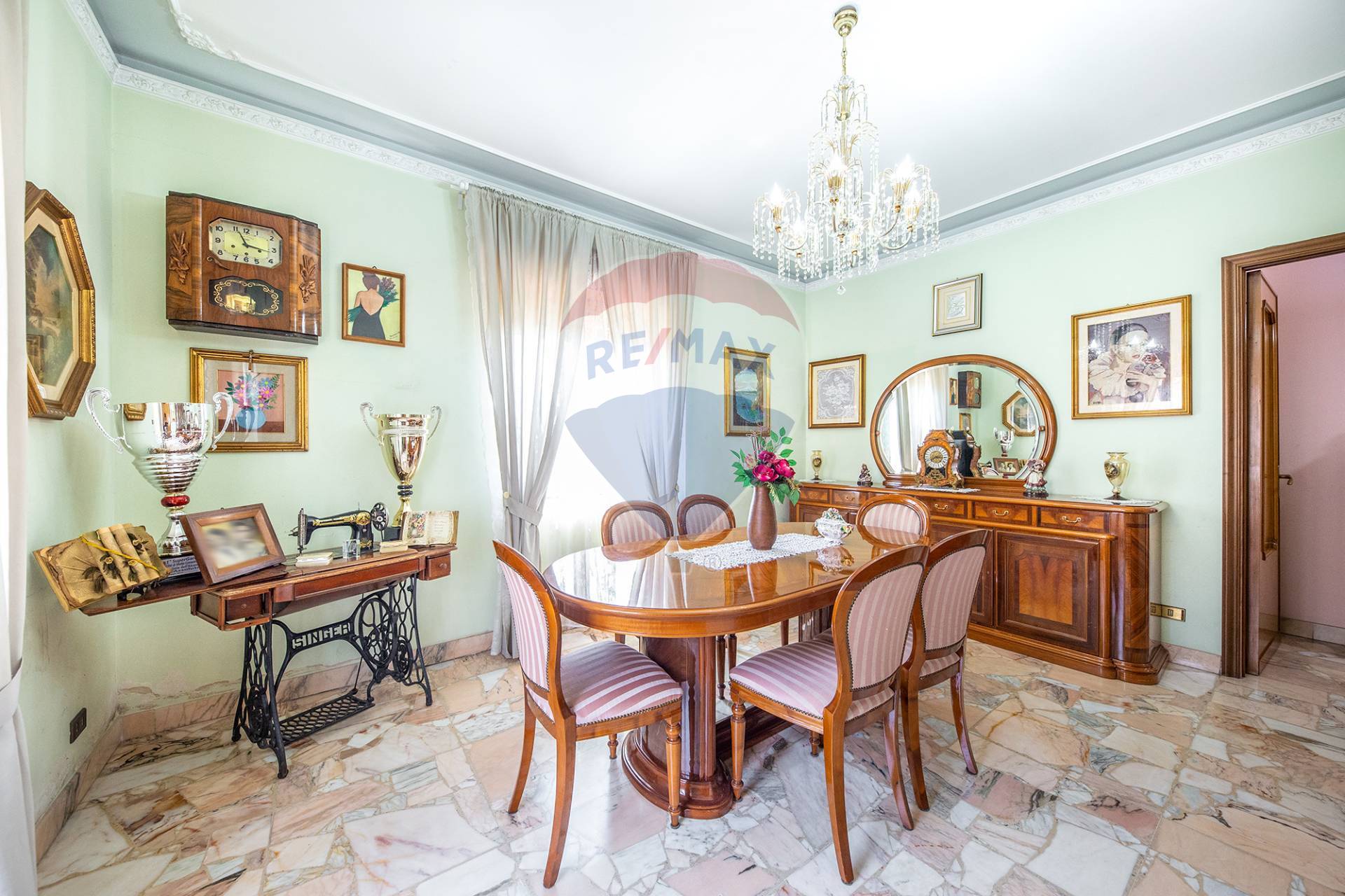  belpasso vendita quart:  re-max-city-home