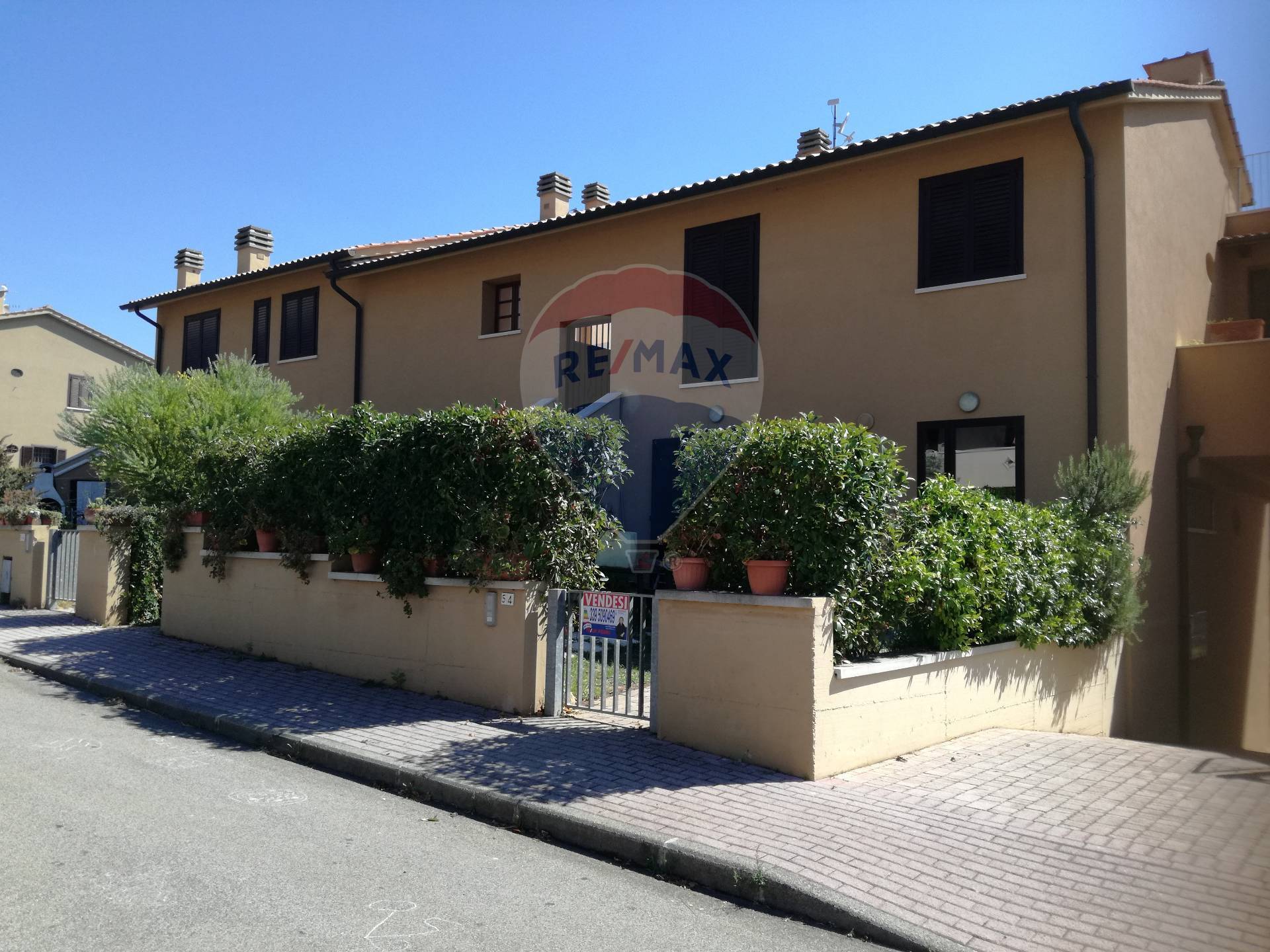  casale marittimo vendita quart:  re/max premiere