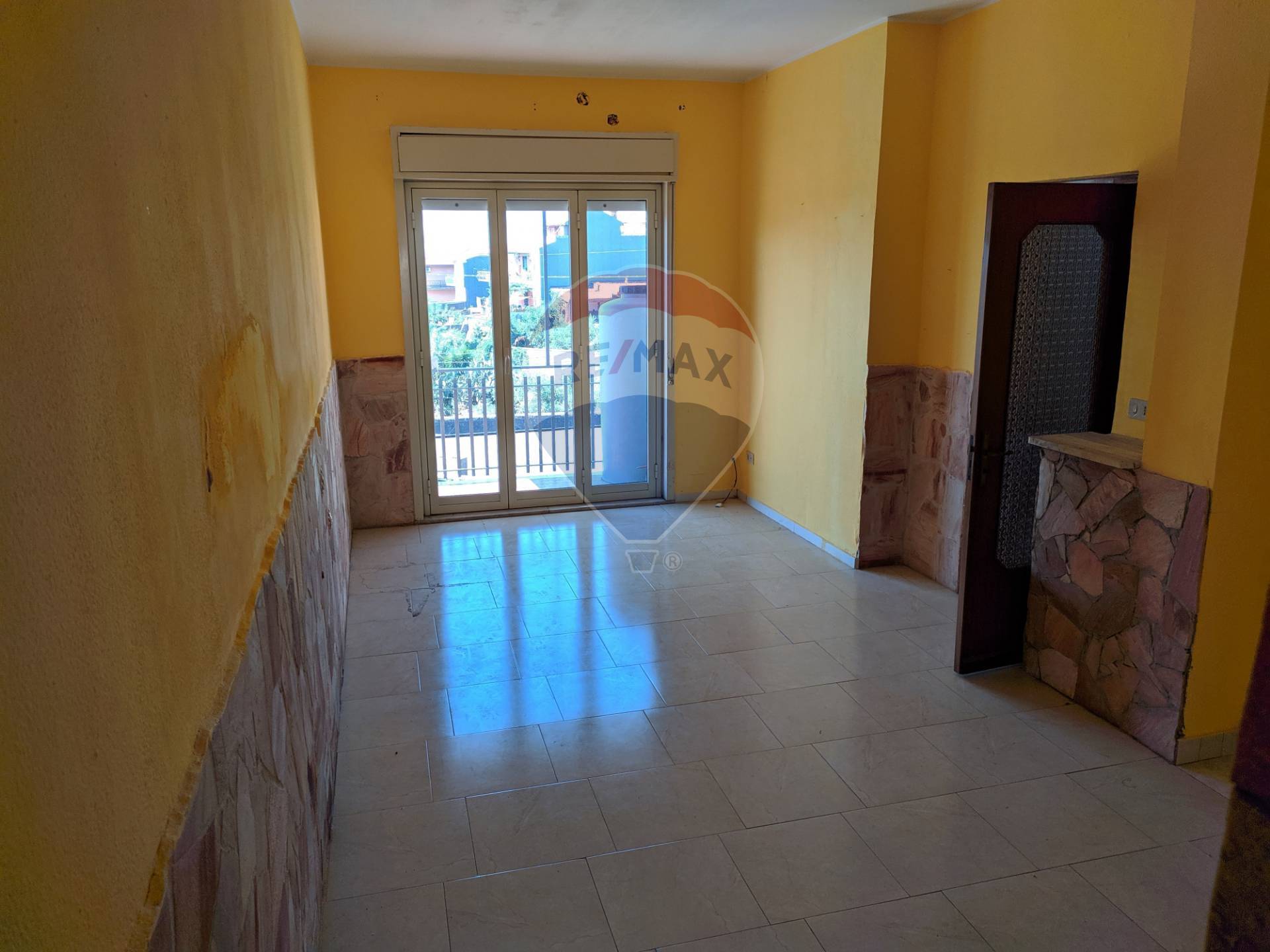  catania vendita quart:  re/max estates