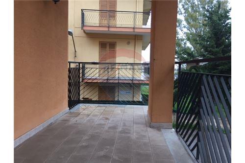 Appartamento VILLABATE vendita    RE/MAX Hunters