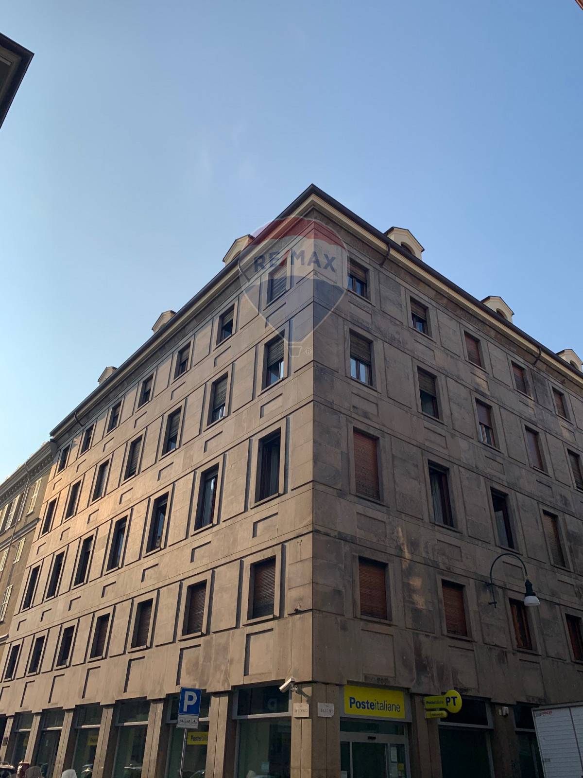  torino affitto quart: centro re/max freedom