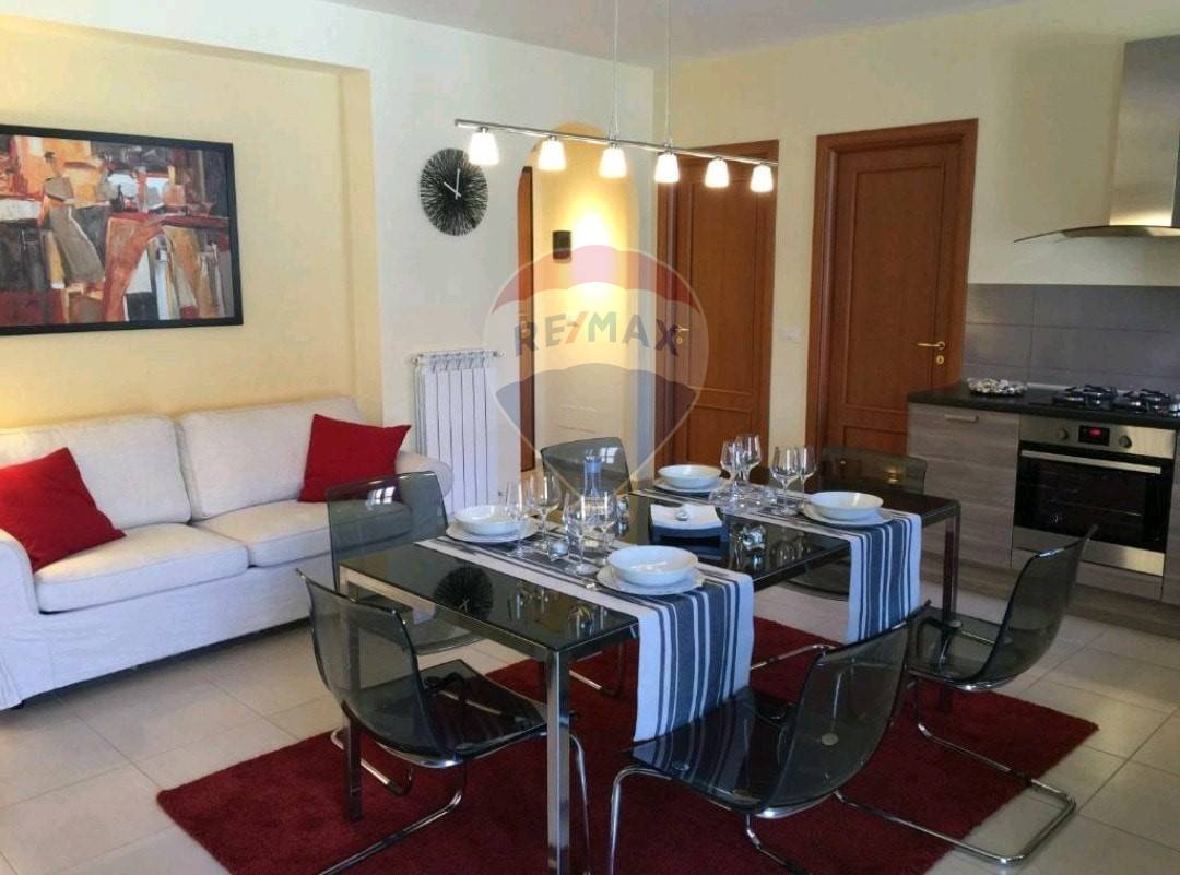 Appartamento GIARDINI-NAXOS vendita    RE/MAX Crea Casa