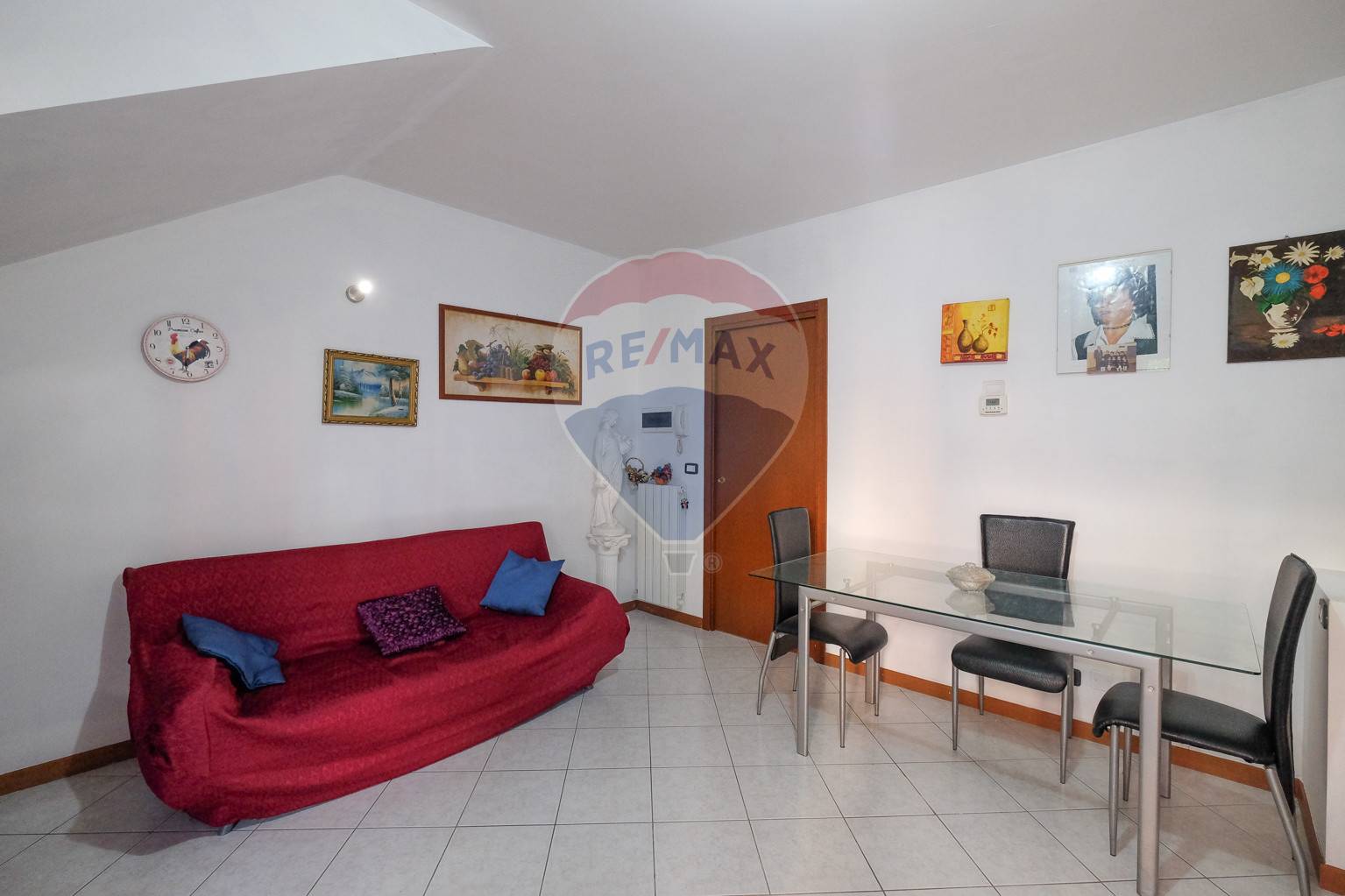 Appartamento OSIO SOTTO vendita    RE/MAX Expo