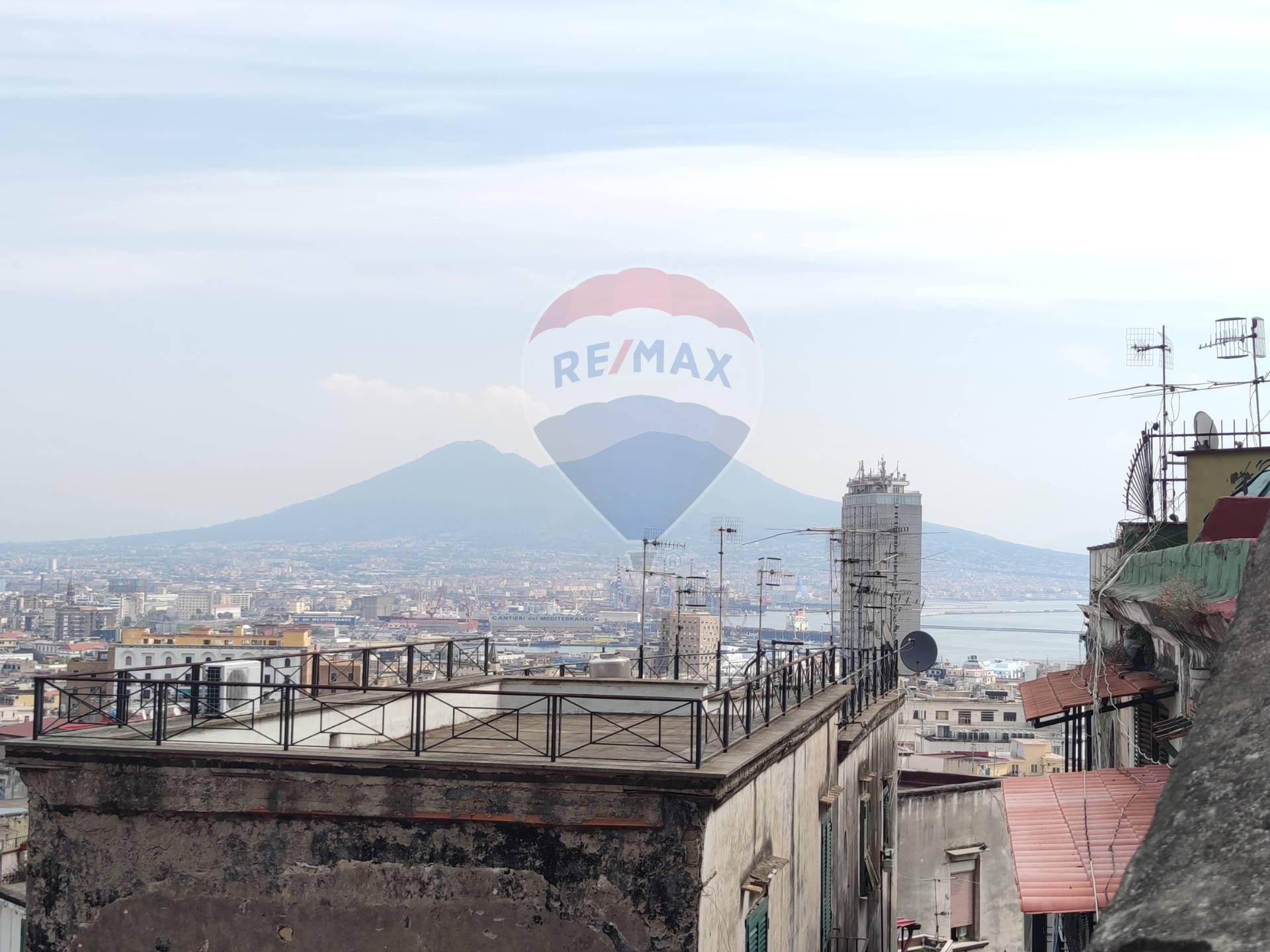 Appartamento NAPOLI vendita  Montecalvario  RE/MAX Advisor