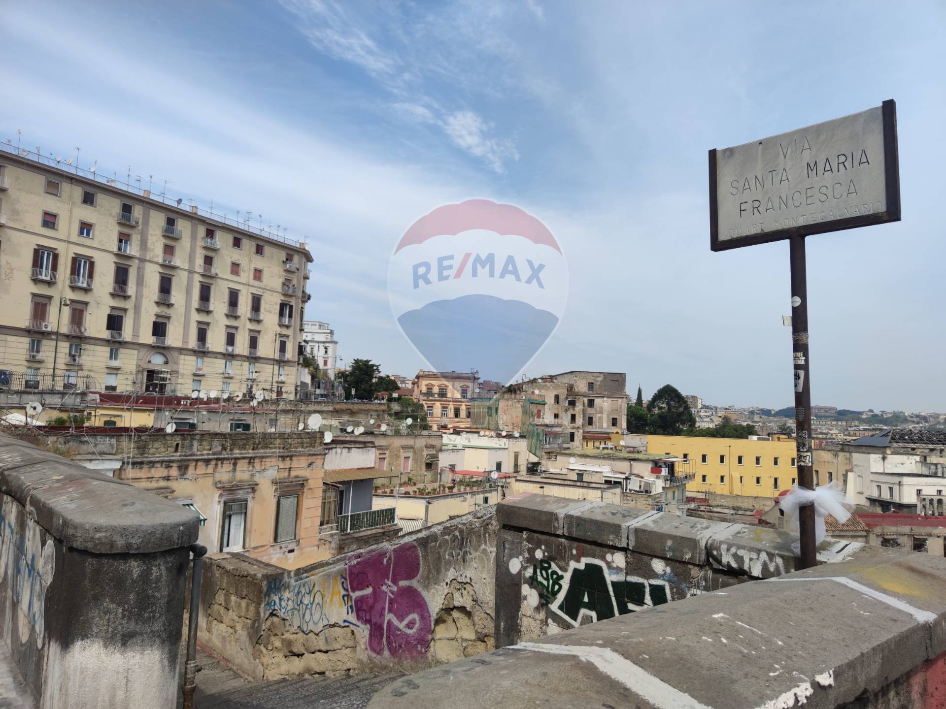 Appartamento NAPOLI vendita  Montecalvario  RE/MAX Advisor